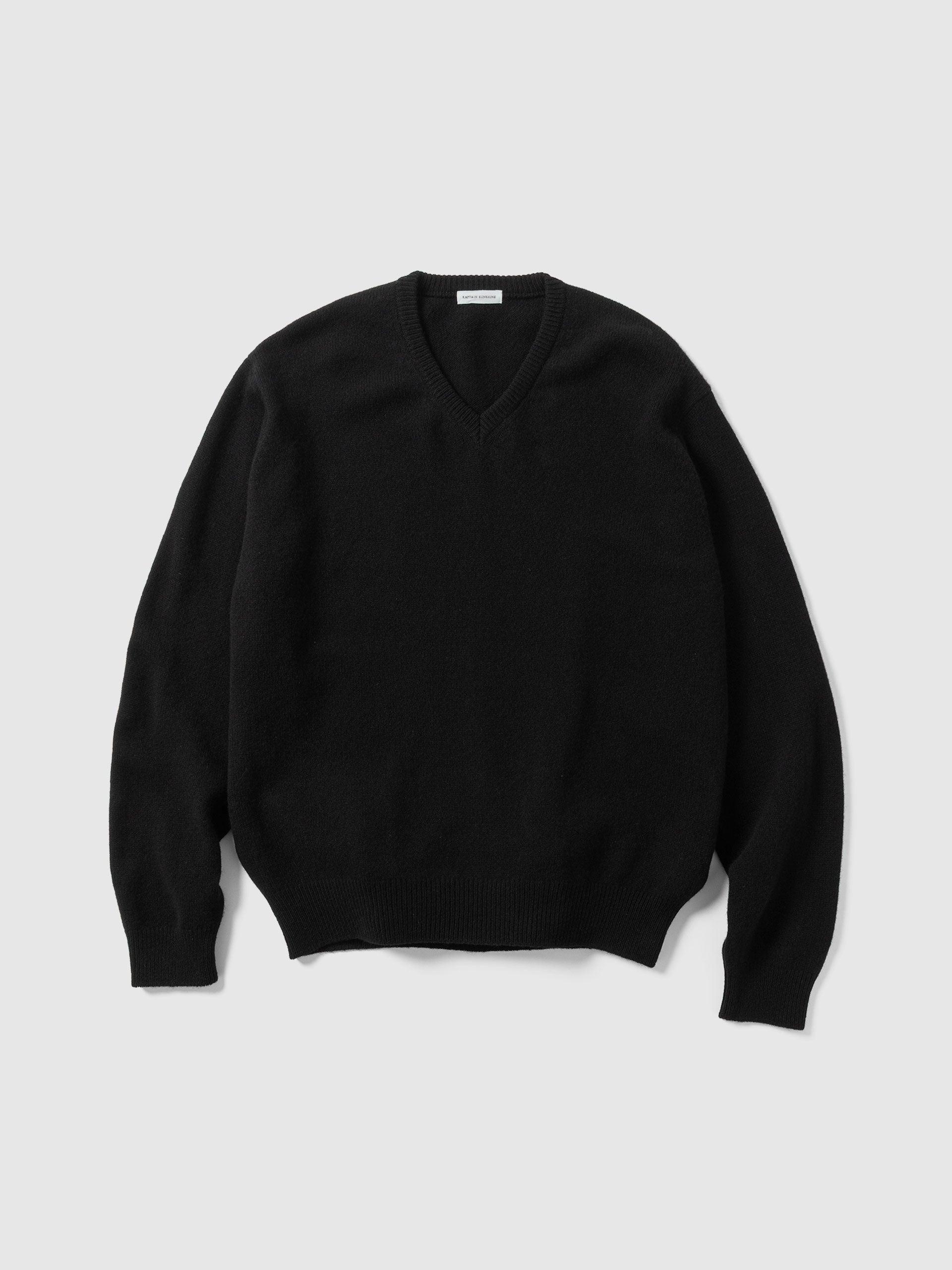 Lambswool V-neck Pullover Black