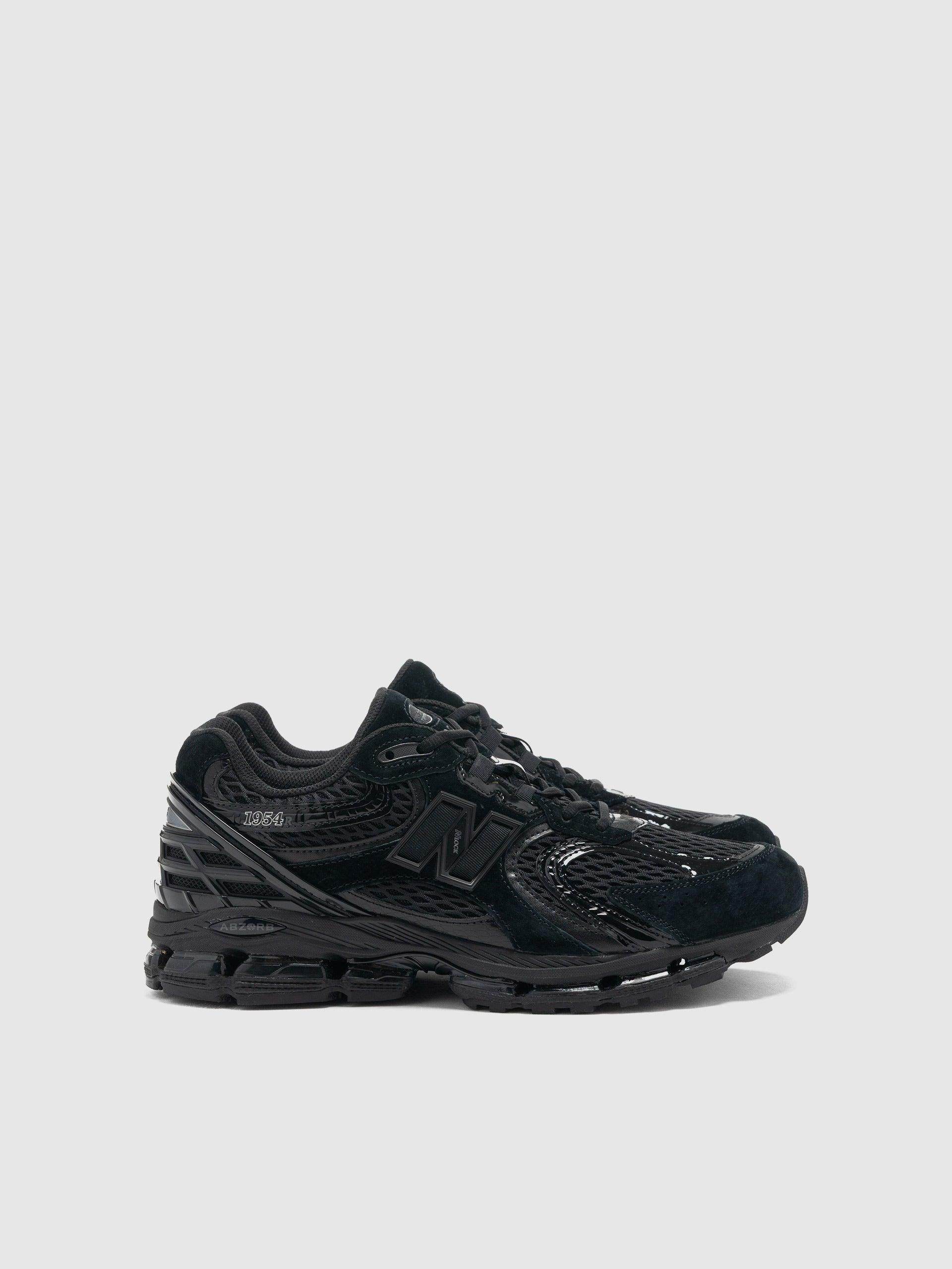 1954R Black/Black