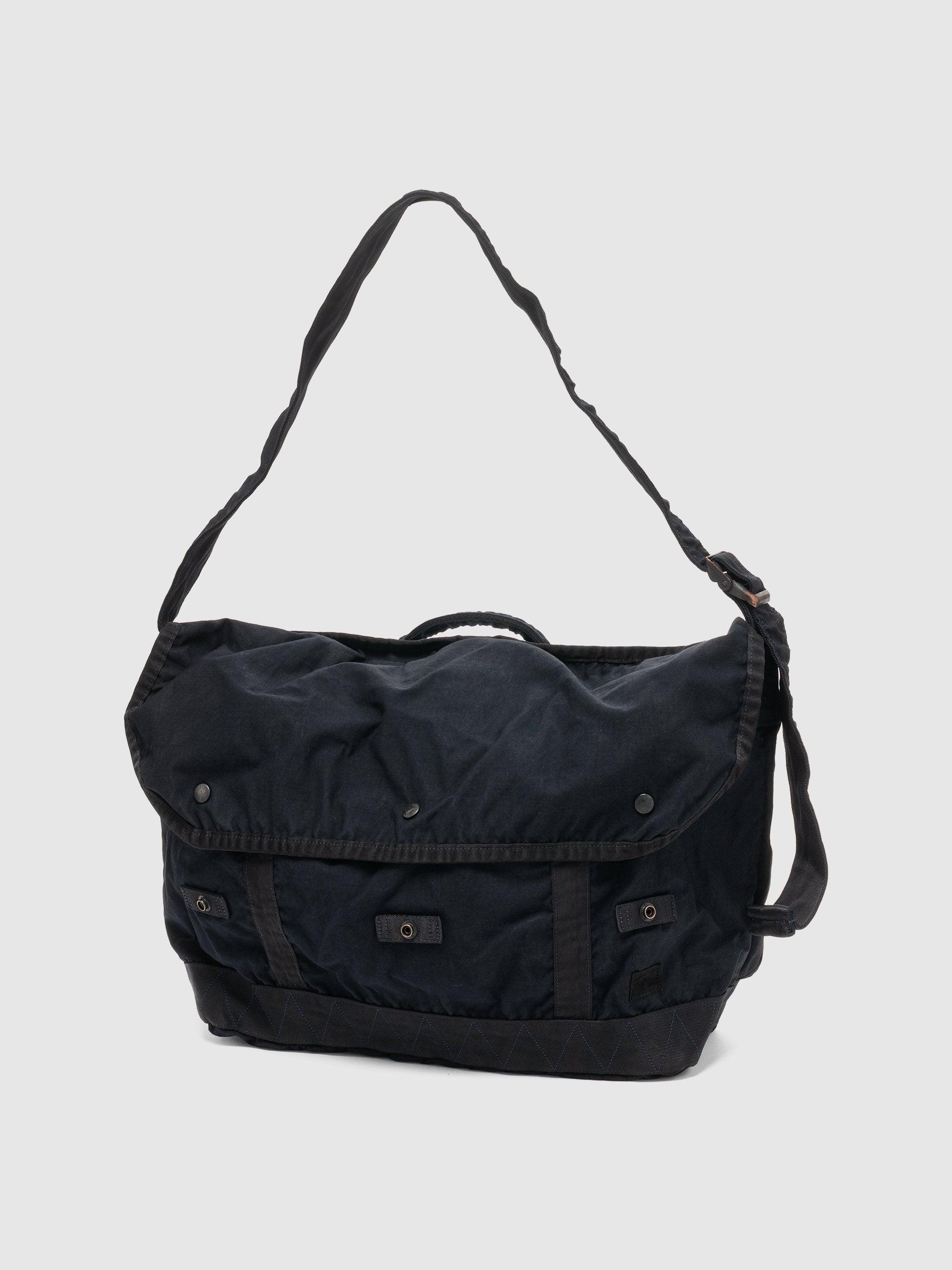 Crag Messenger Bag (L) Navy