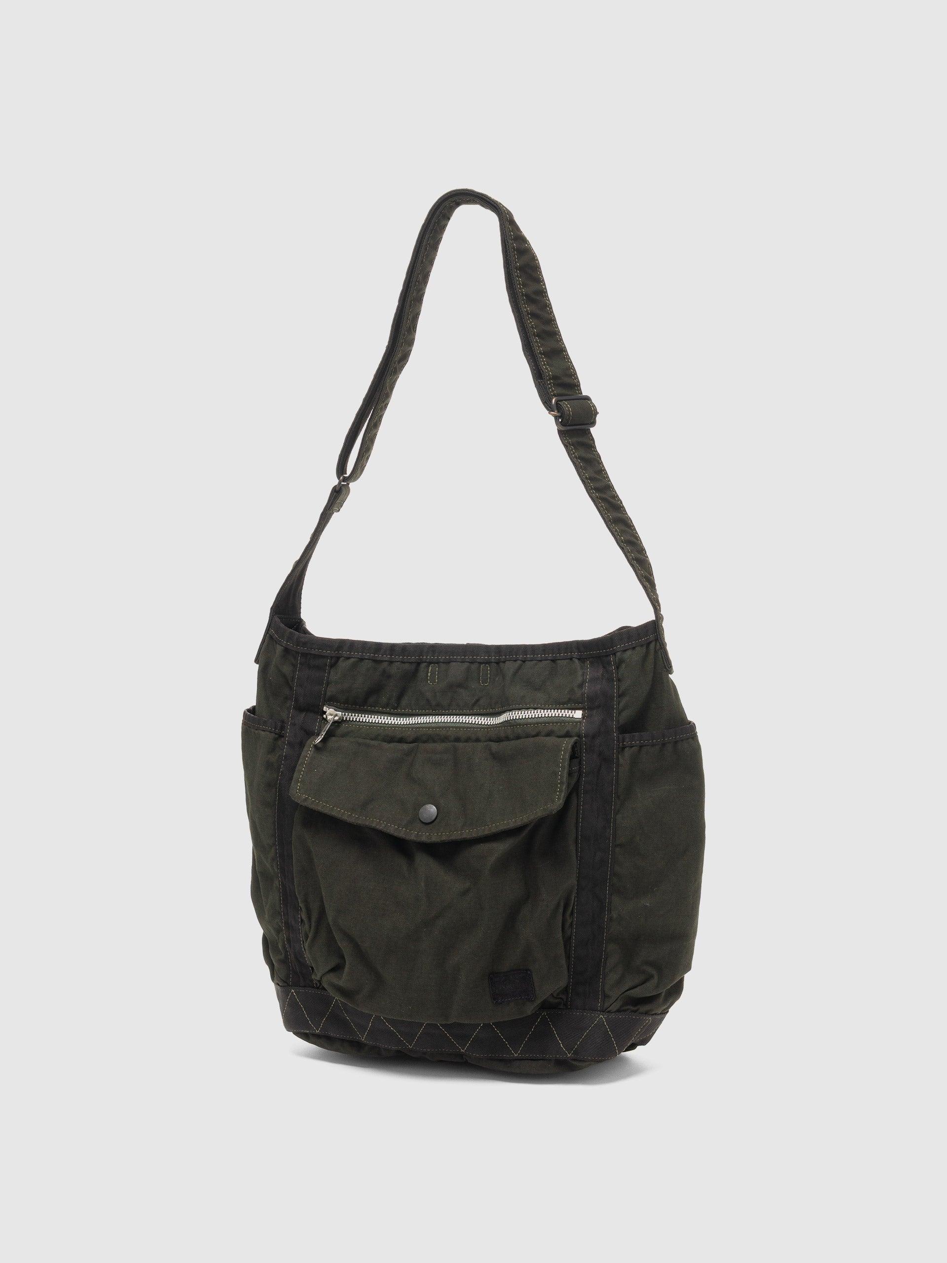 Crag Shoulder Bag (L) Olive