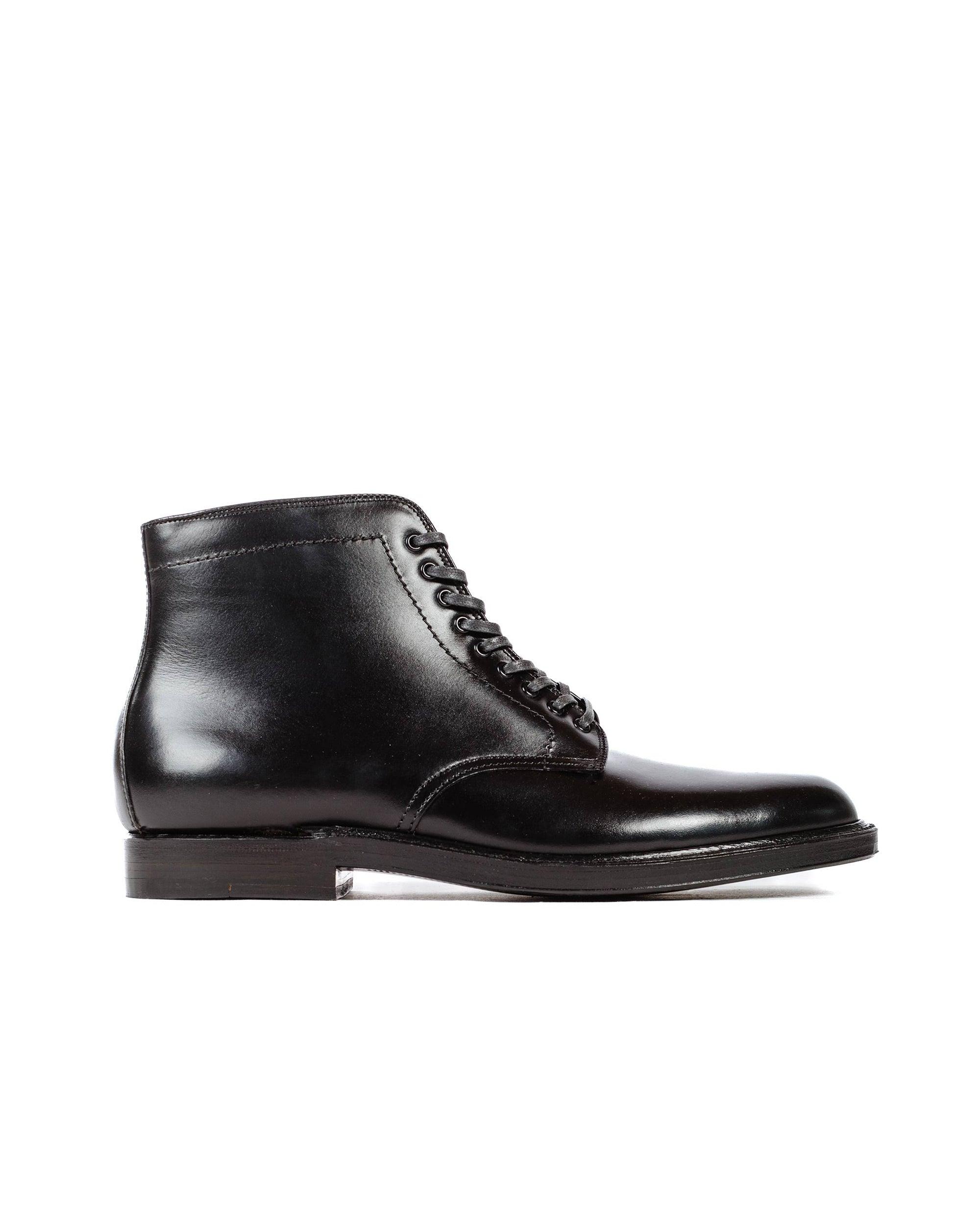 Plain Toe Boot Black Calfskin G2803