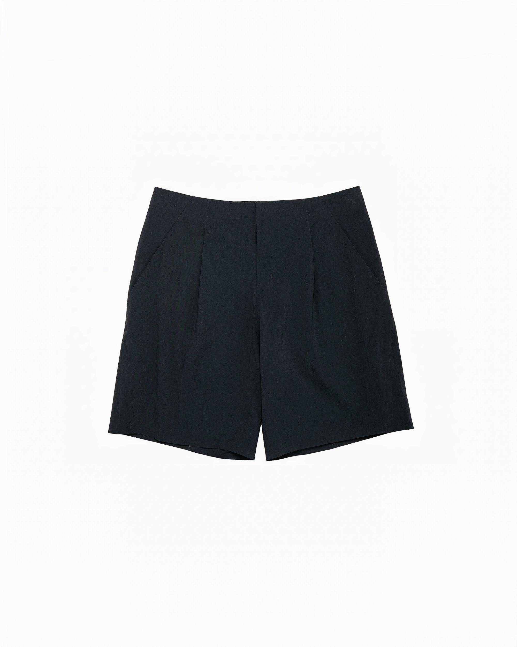Indisce Short Black