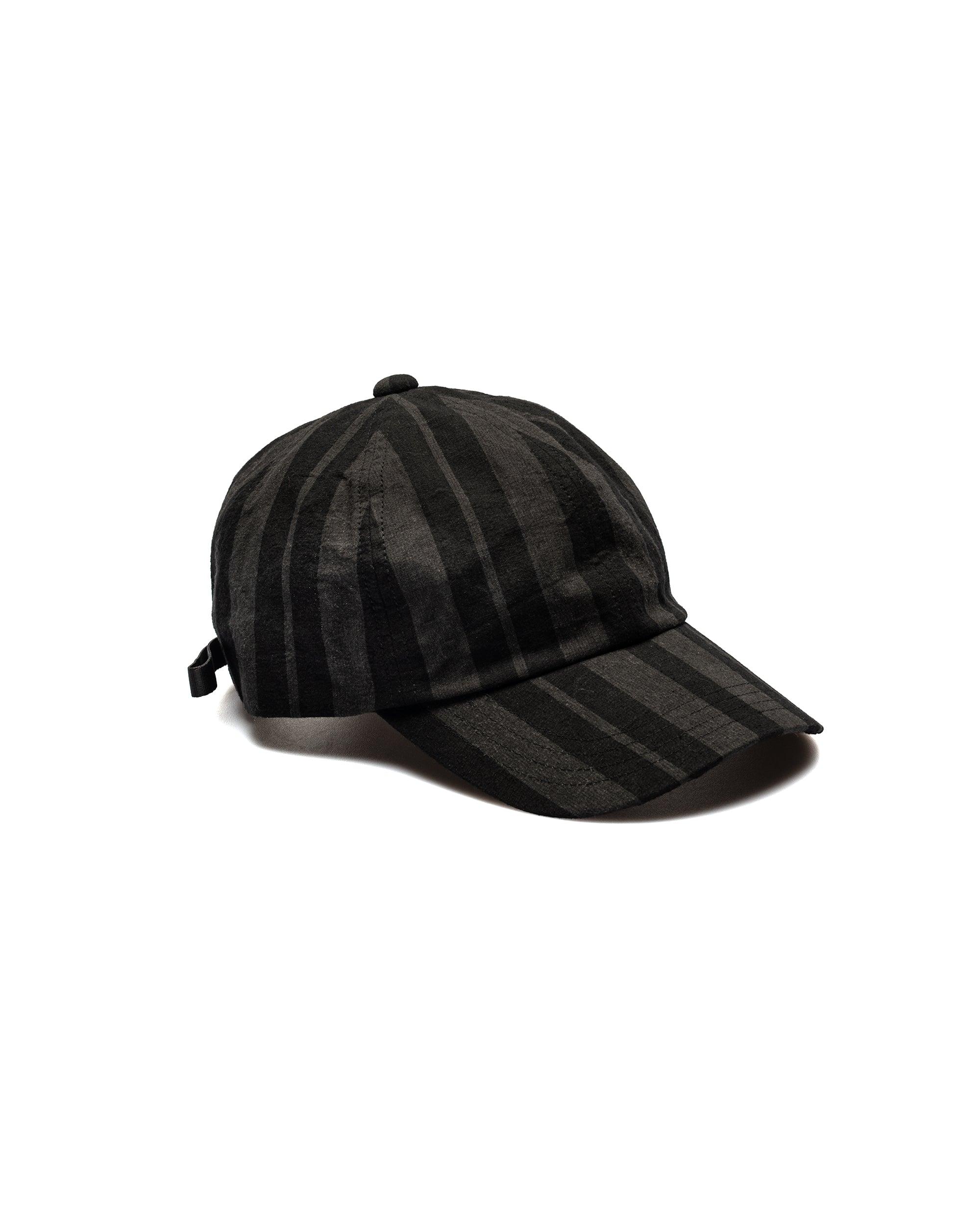 R21C3 Deep Cap Grey Theatre Wax