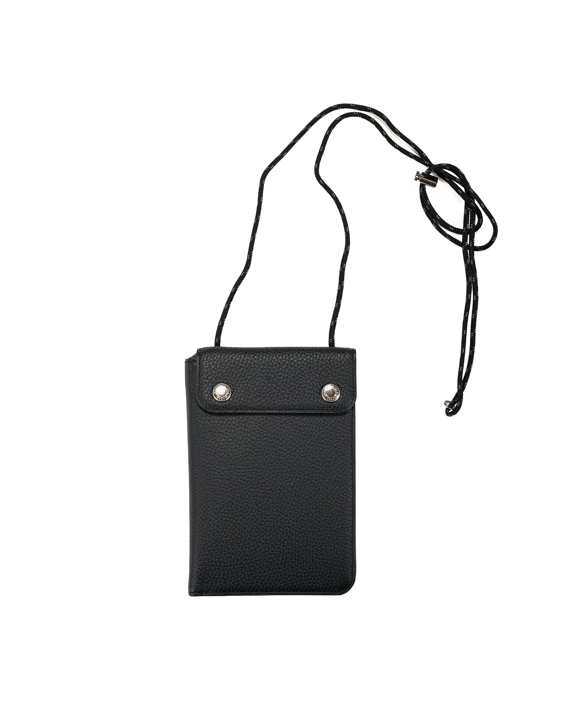 CAST Travel Wallet Black
