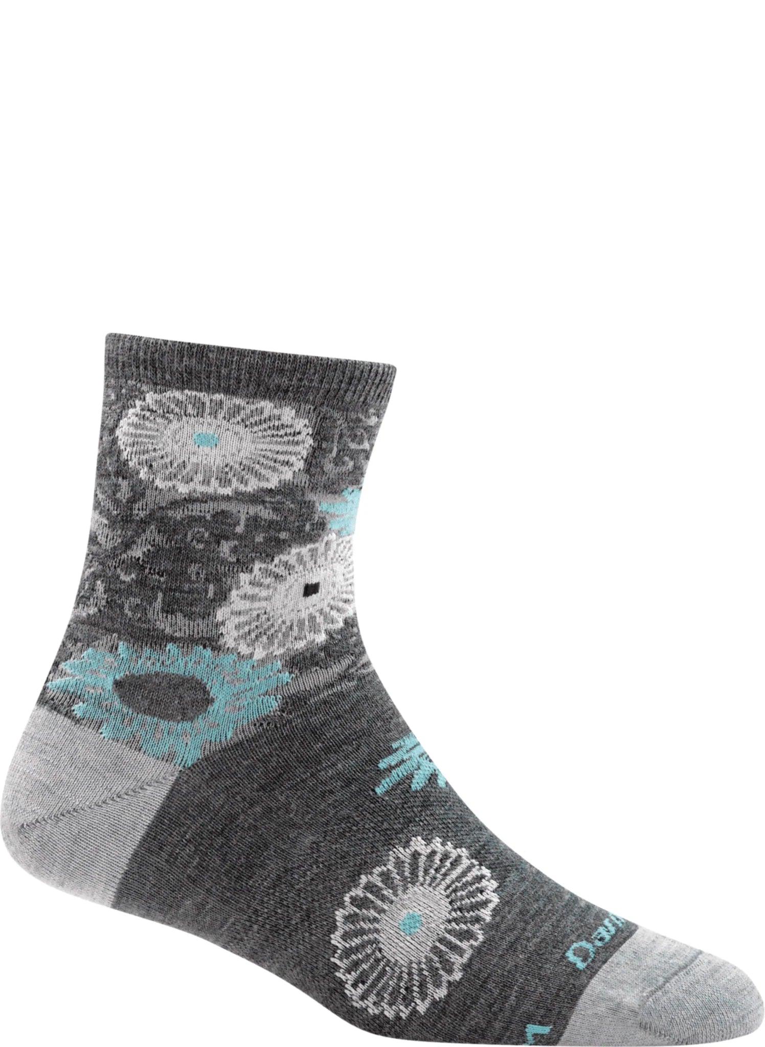 Darn Tough Women's Floral Shorty Lightweight - Gray