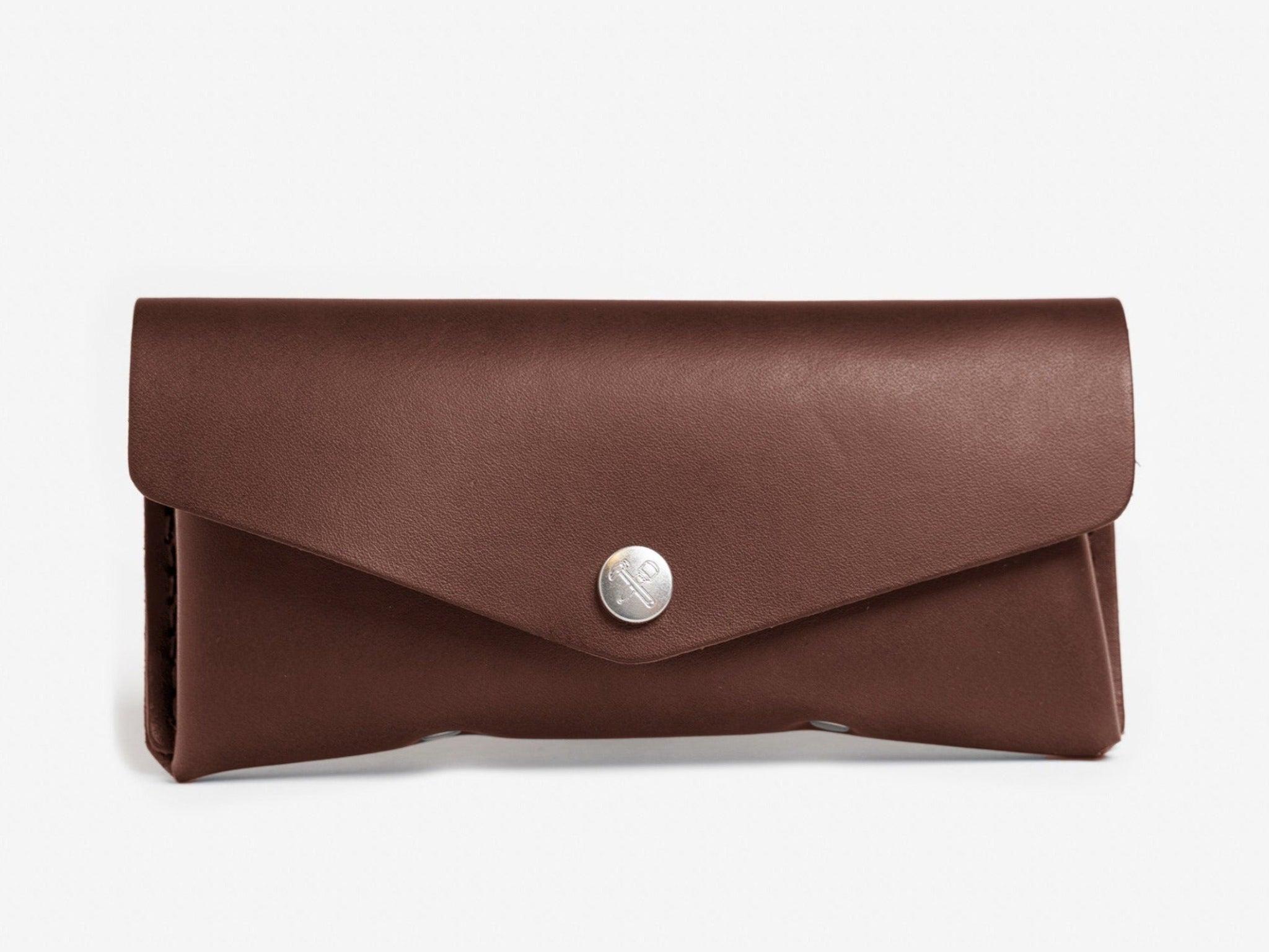 No. 604 Glasses Case, Hickory