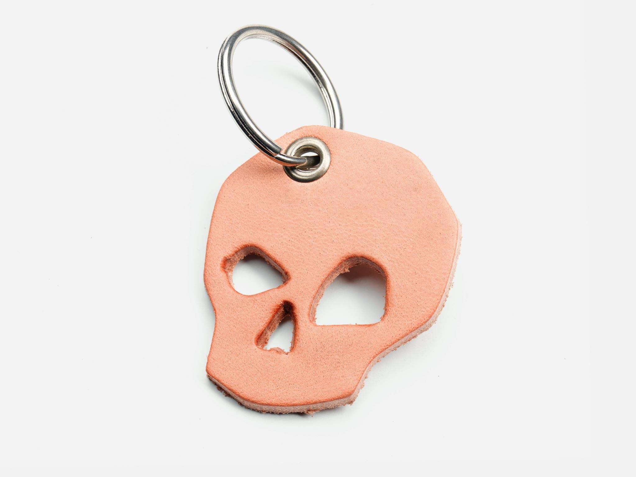 No. 519 Skull Keychain, Natural
