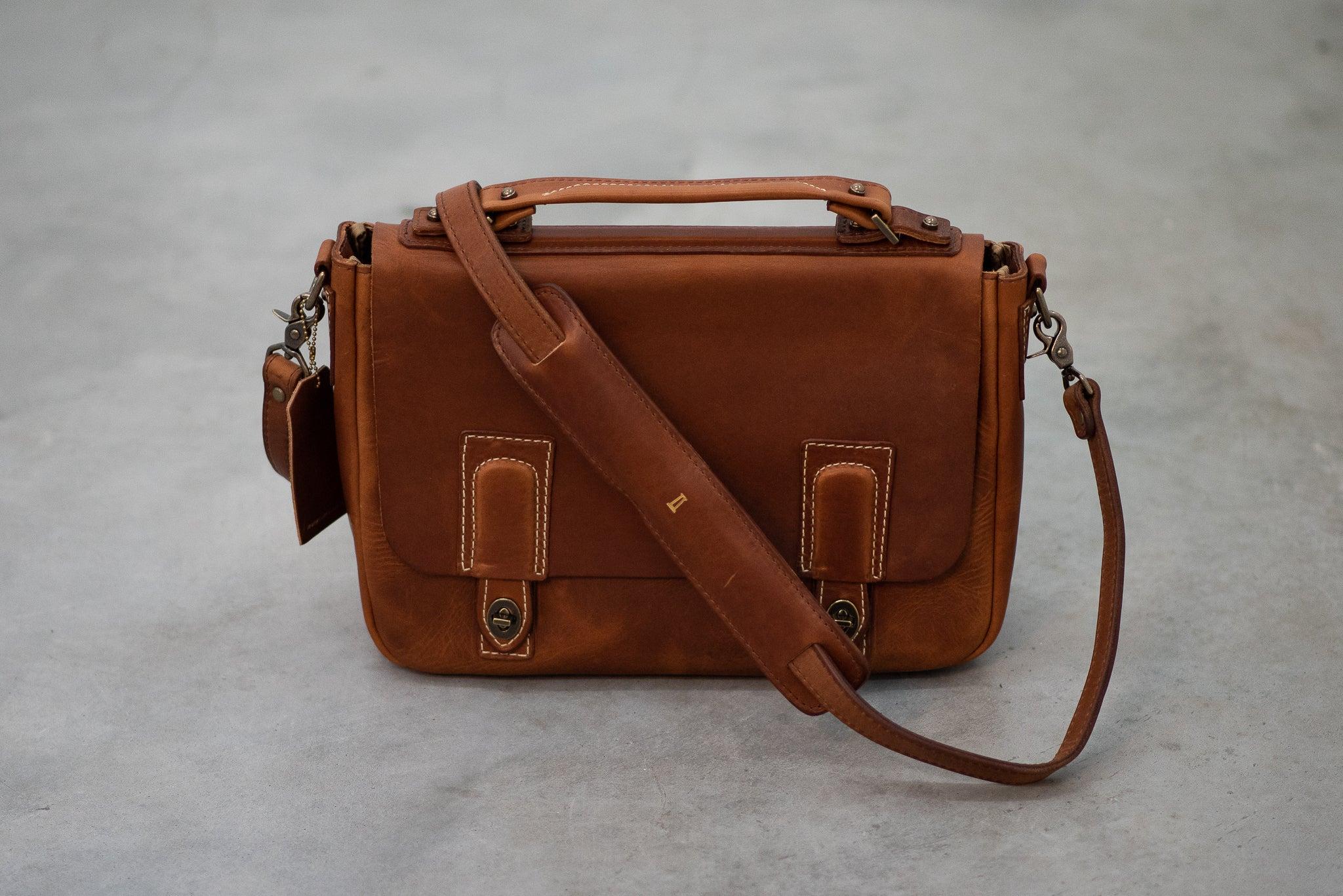 Americana Messenger #201 | Natural | Coronado Leather