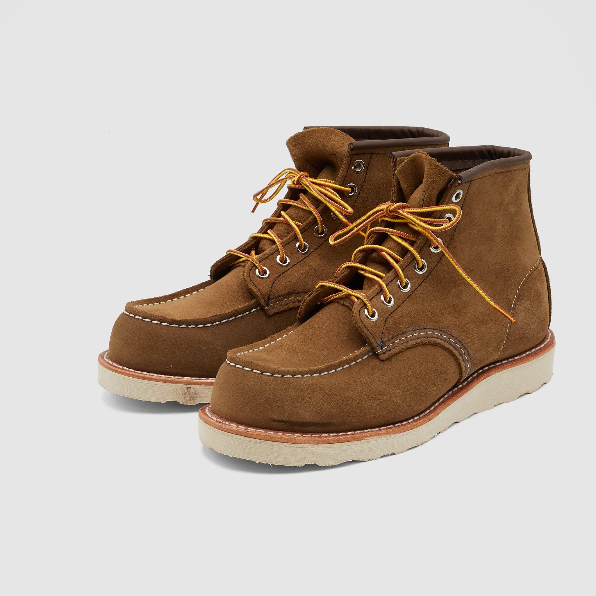 Shoes Classic Moc-Toe Suede, 8881