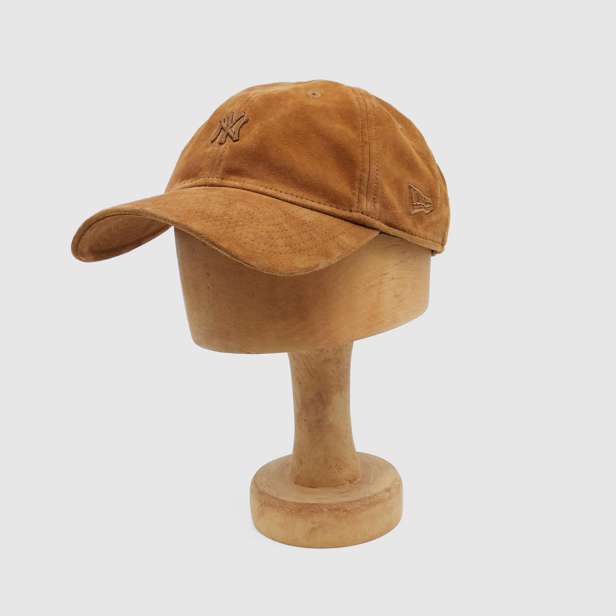 9Twenty Adjustable Suede Leather NY Yankees Cap