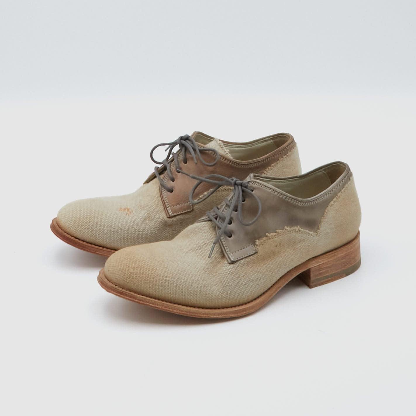 made by hand Ladies Leather Lined Linen Shoe