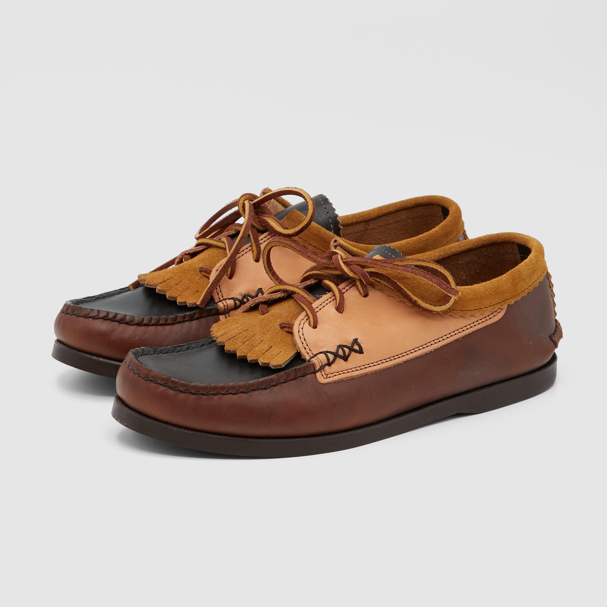Blucher Moc Toe Shoe with Kiltie