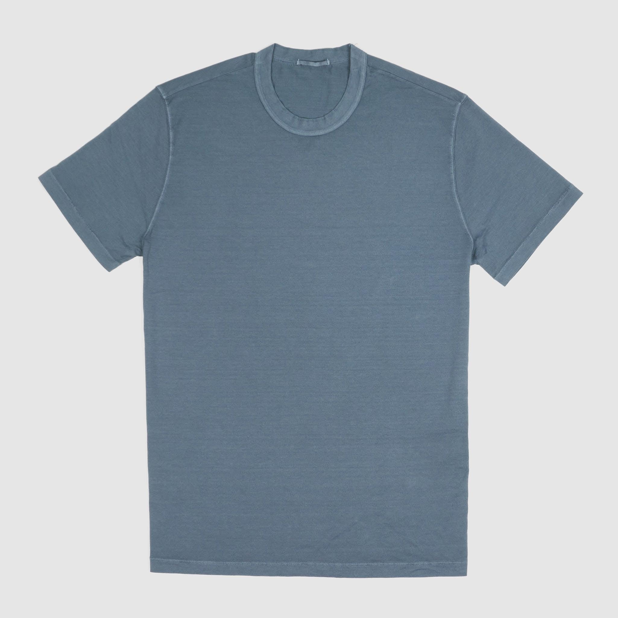 Basic T-Shirt