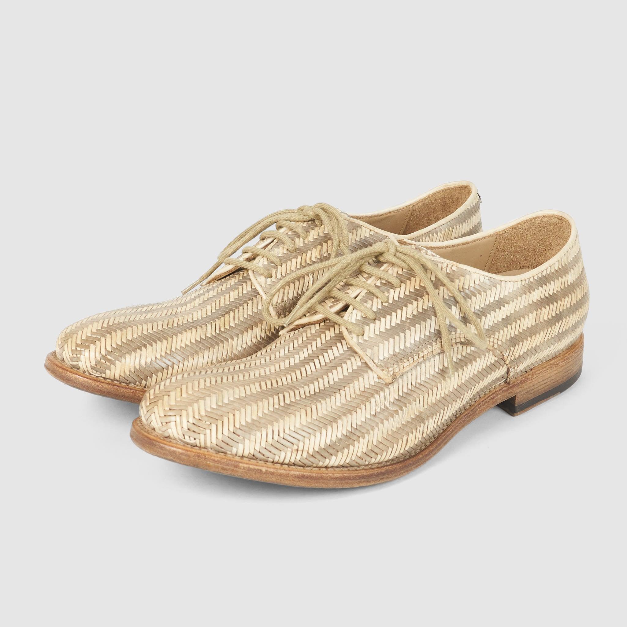 Smooth Braided Shoes