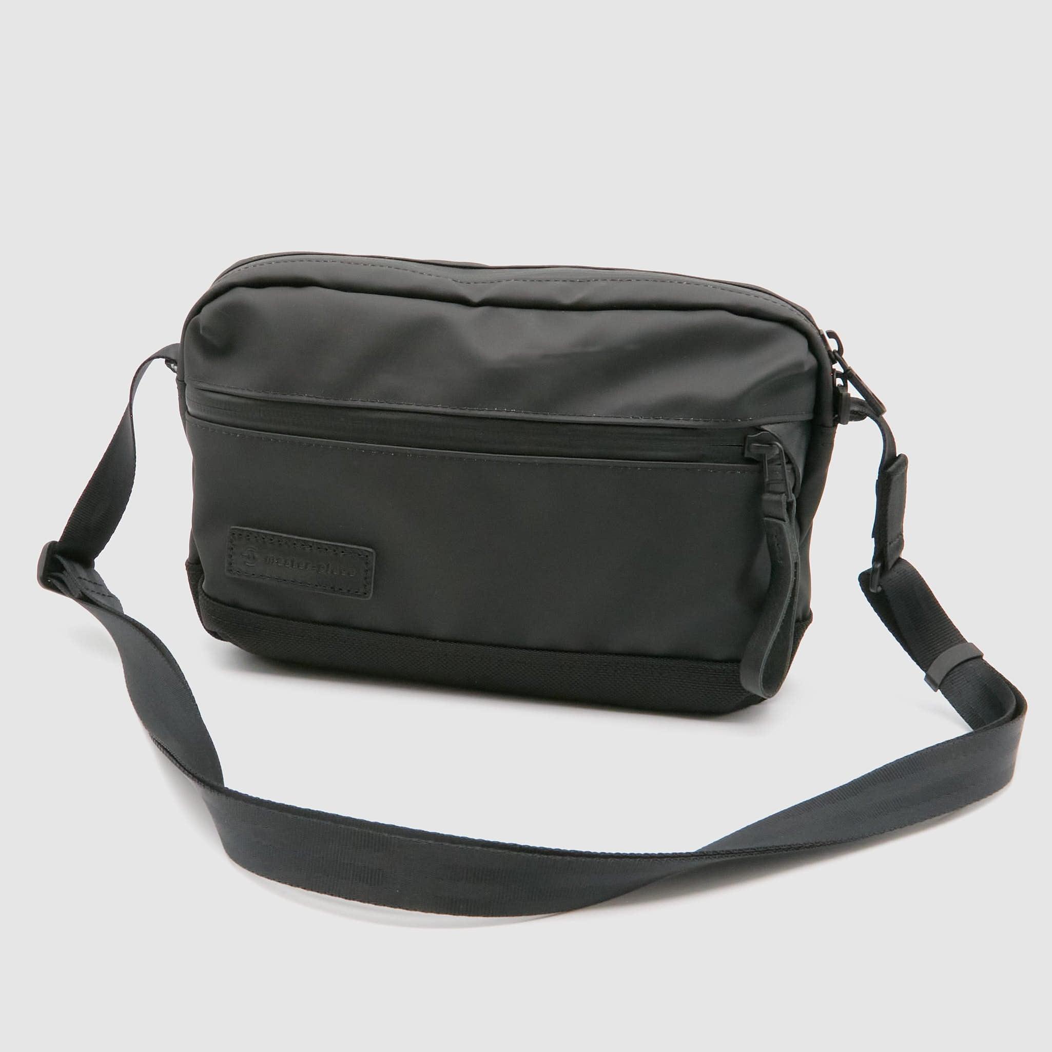 Slick Shoulder Bag