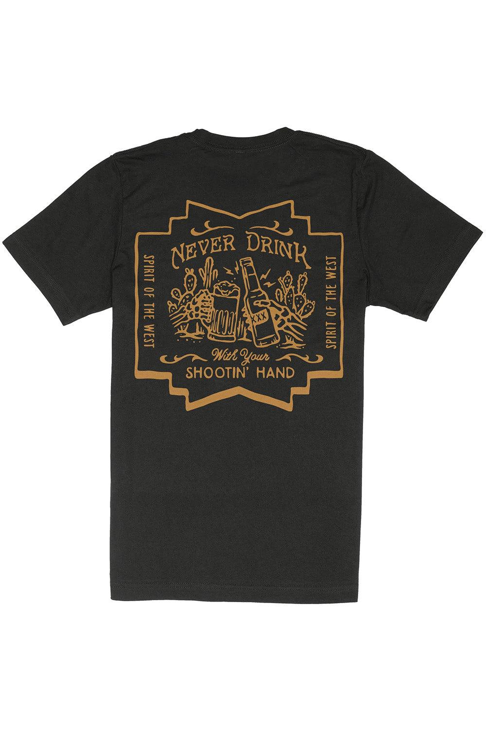 SHOOTIN' HAND SALUD TEE Black