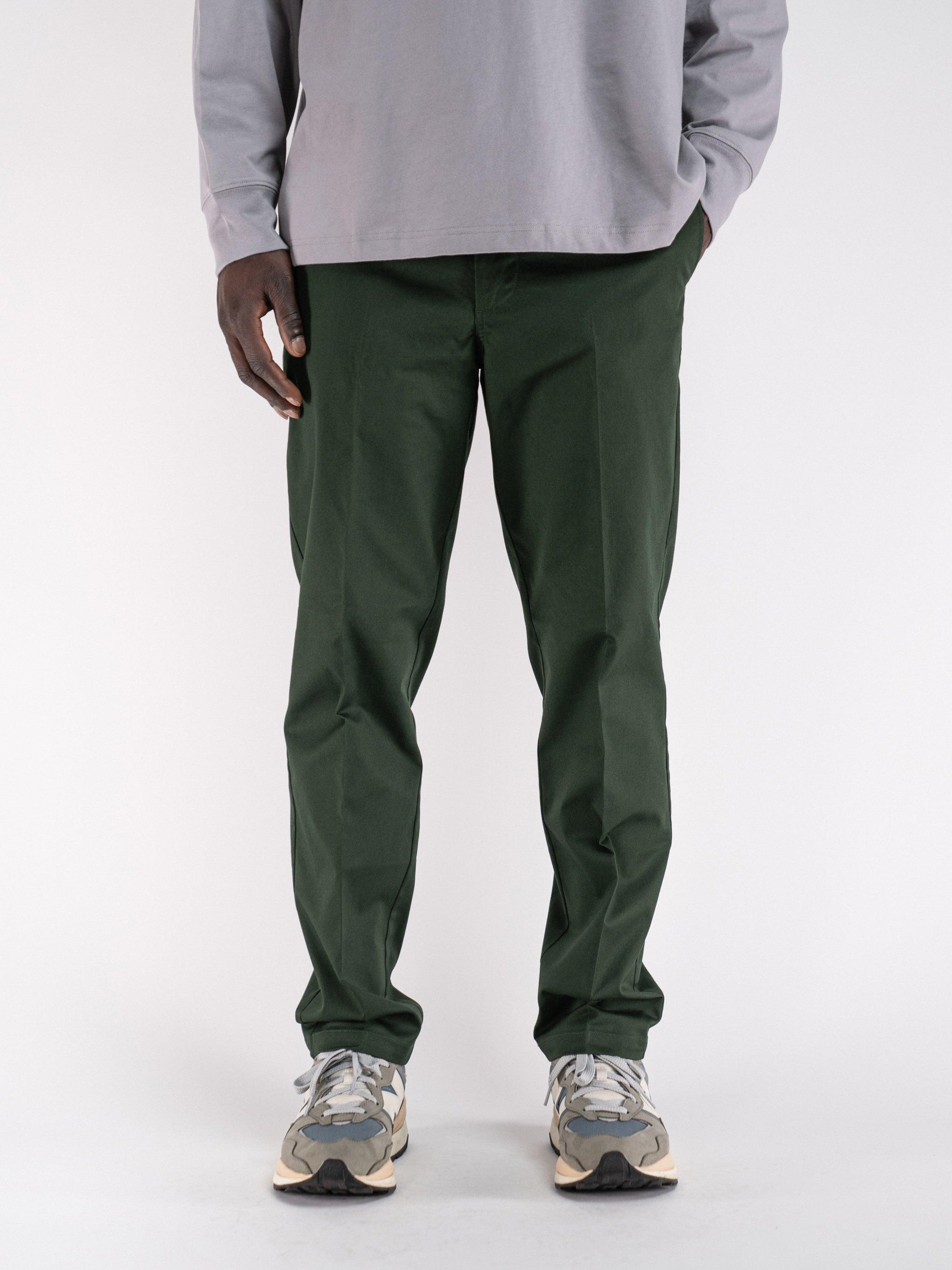 Standard Fit Chino Pant Mountain View