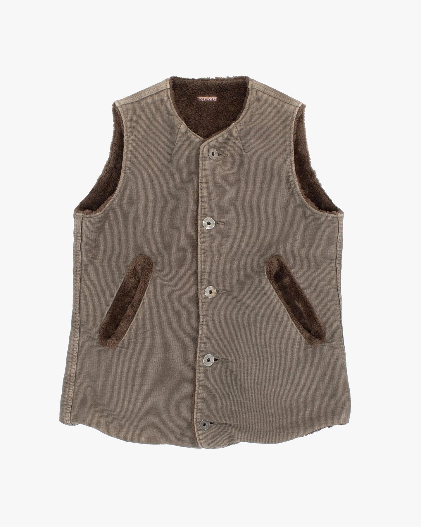 Vest, S, Kapital, Brown