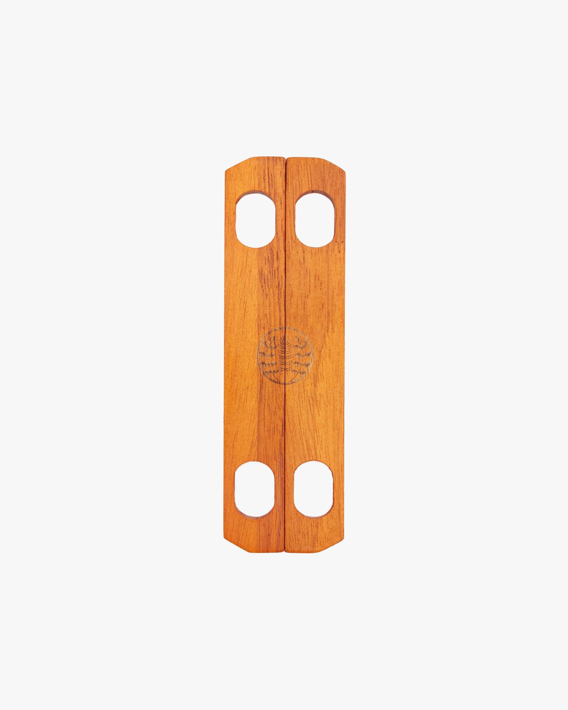 Kiriko Original Furoshiki Wooden Clasp, Tan Finish, Oak Wood