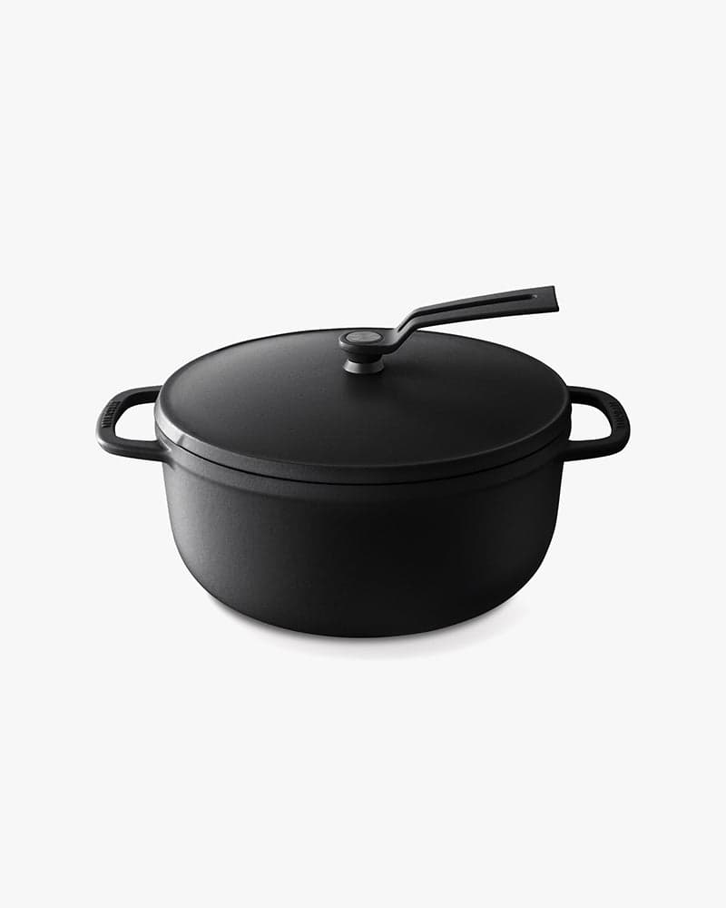 Oven Pot 2.0, Vermicular, Standing Handle, Matte Black, 22cm