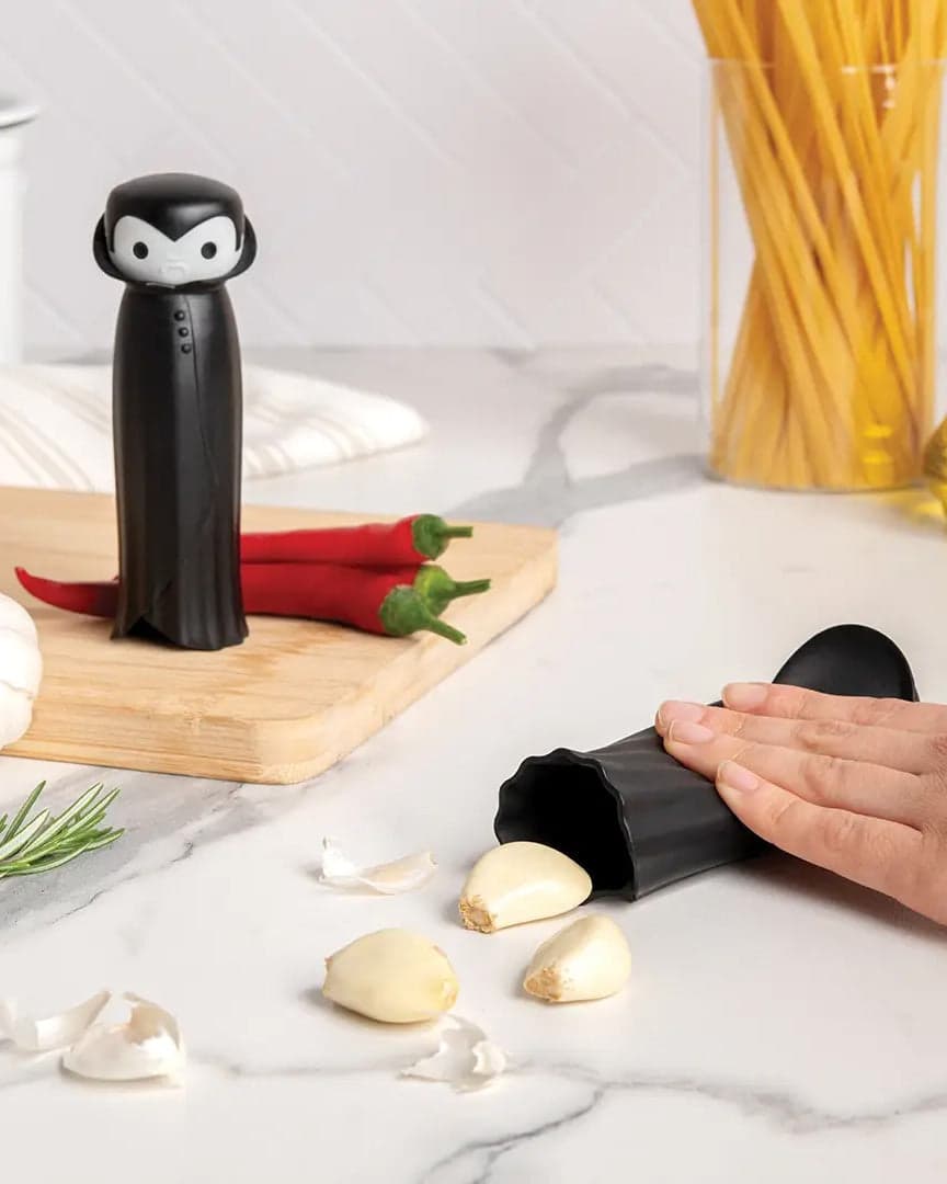 Garlic Clove Peeler, OTOTO, Drac N' Roll Vampire