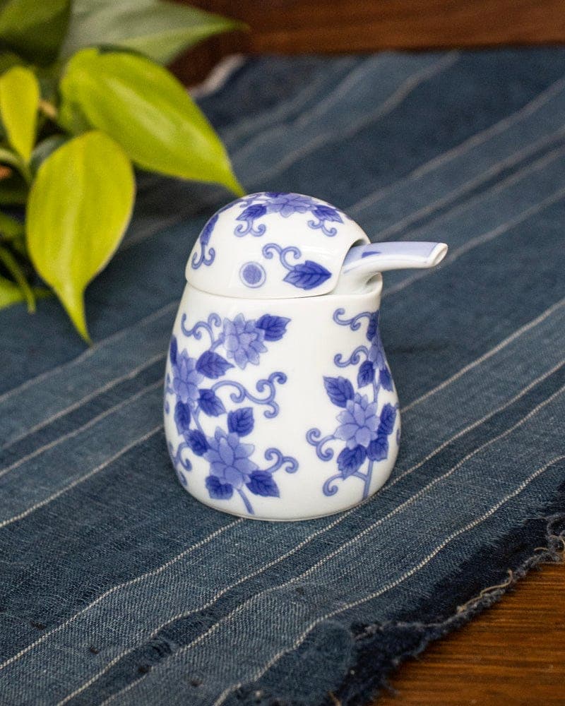 Soy Sauce Dispenser, Small Blue Sometsuke Karakusa Kawasemi