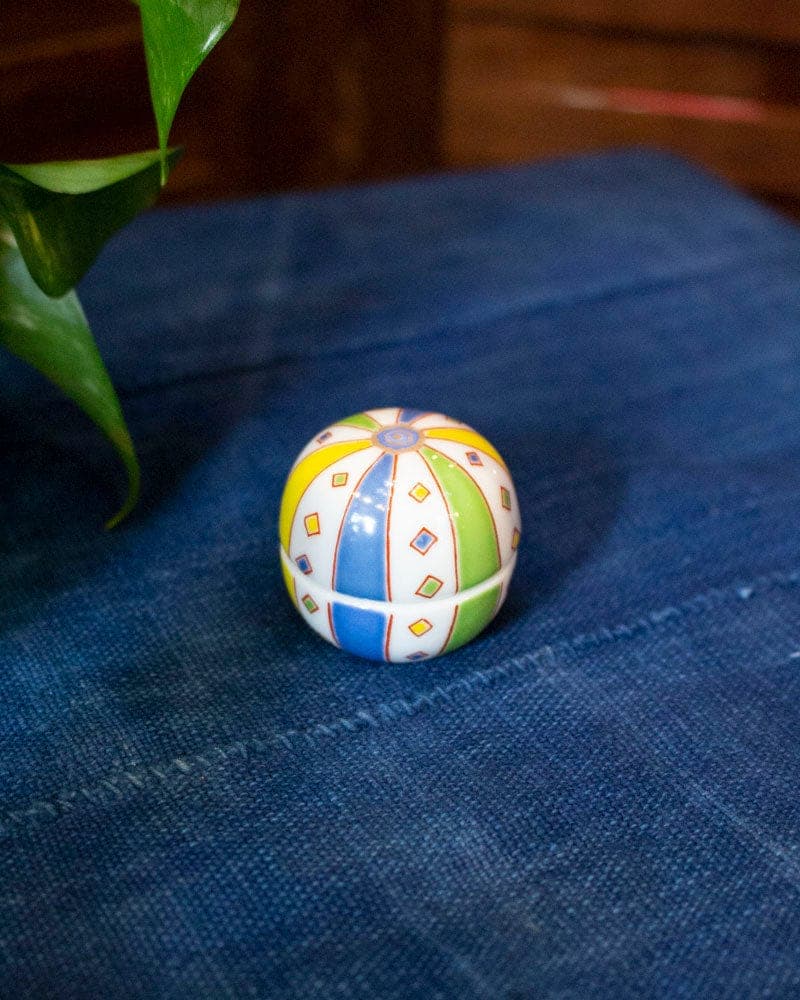 Bowl with Lid, Tri-Colored Temari