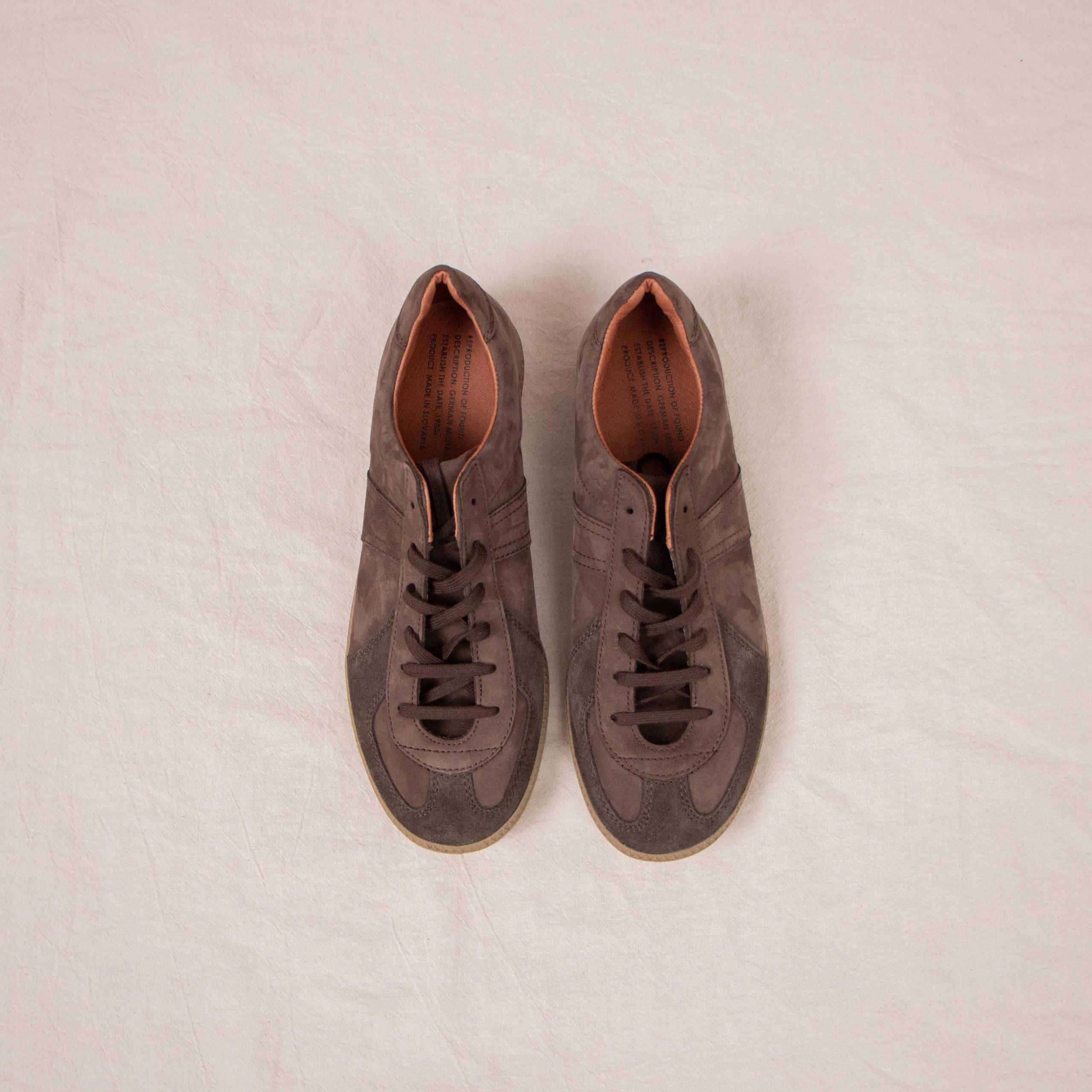 1700NL Brown Nubuck 牛巴戈皮棕色德訓鞋