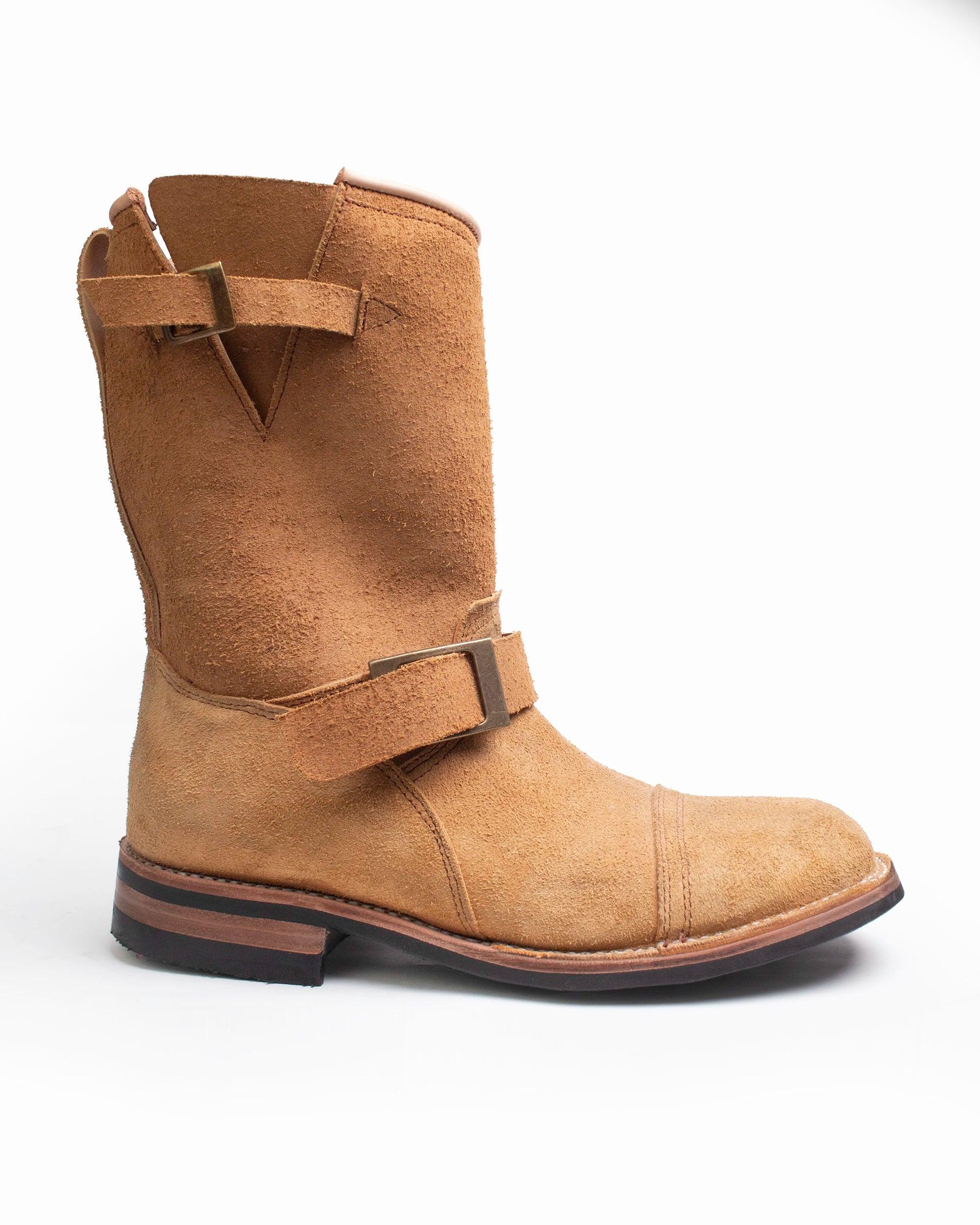 Engineer boots 10D