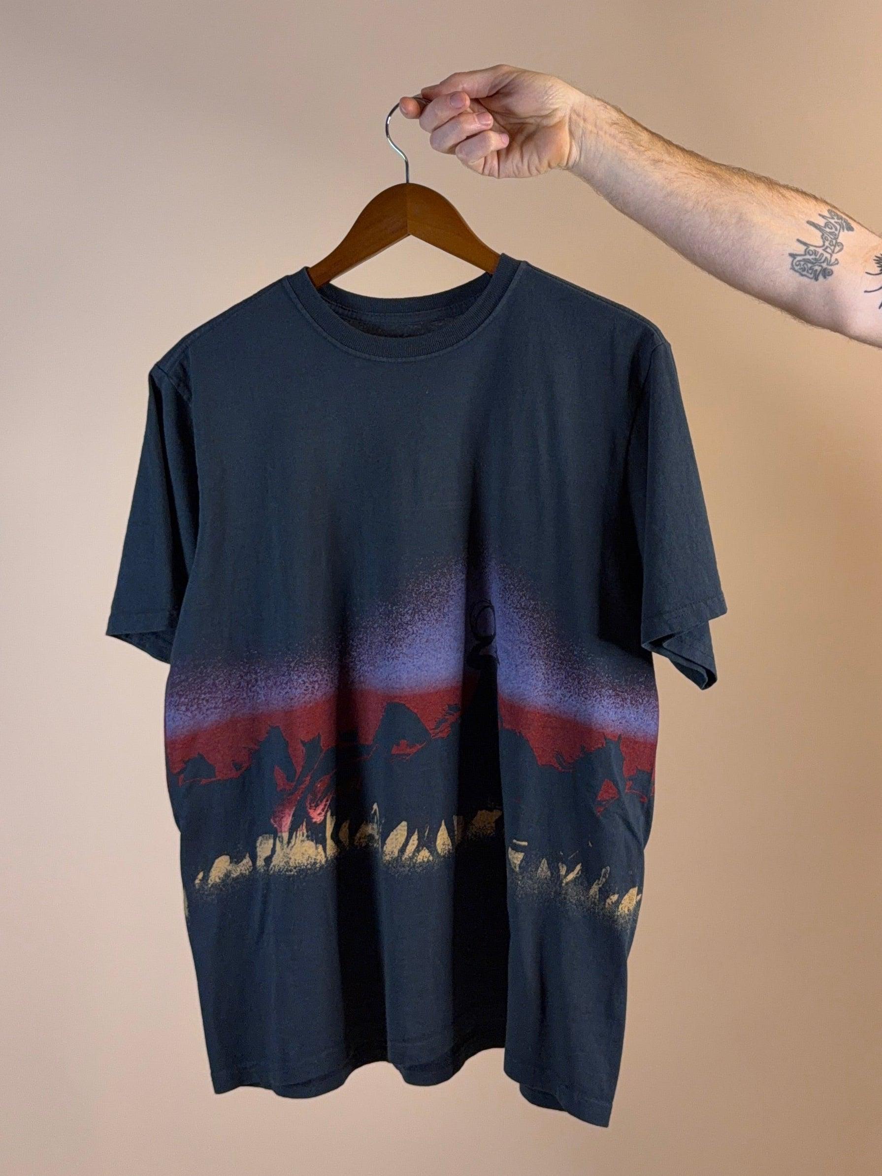 Driftin' Back T-Shirt Hard Washed Black
