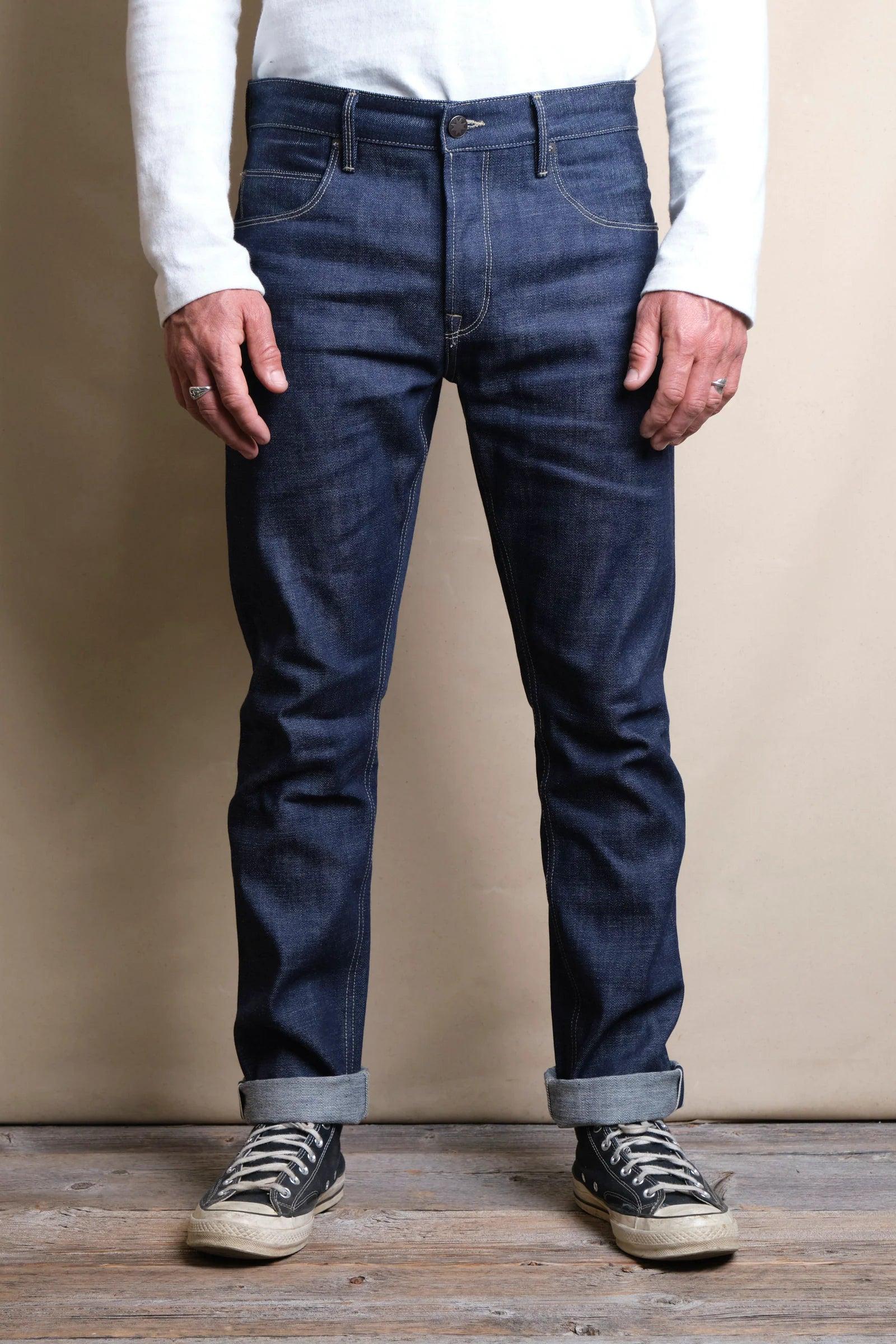 Avila Slim Taper 11oz Memphis Blue Denim