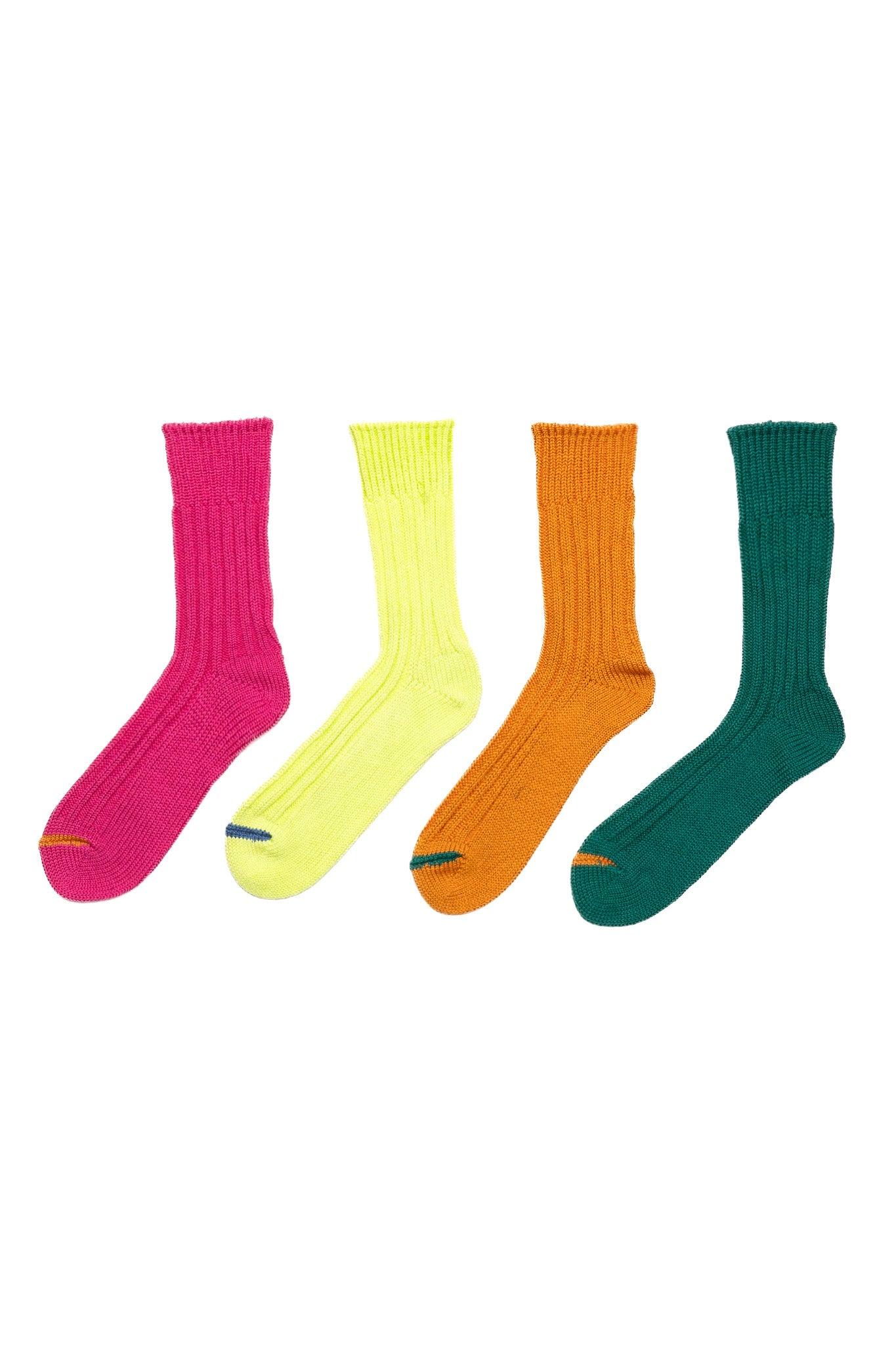 Chunky Ribbed Crew Socks