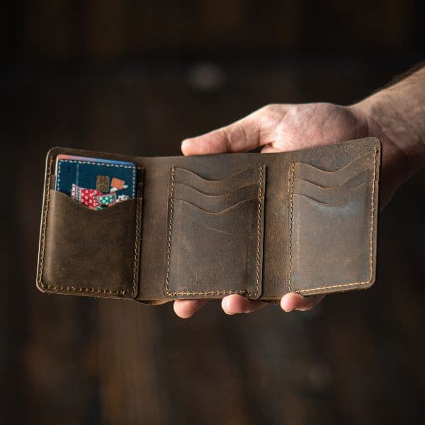Legacy Trifold Wallet (Vintage brown)