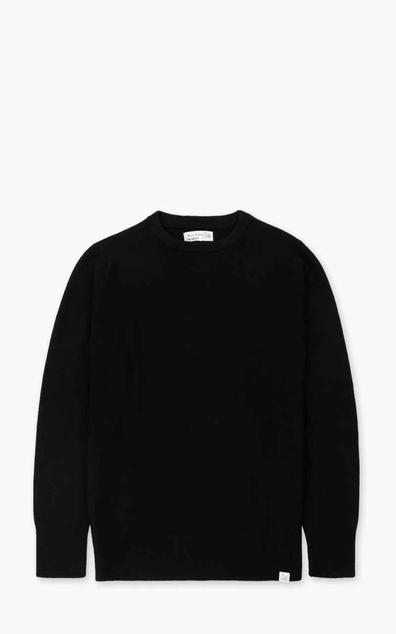 MWCC01 Classic Crew Merino Pullover Deep Black