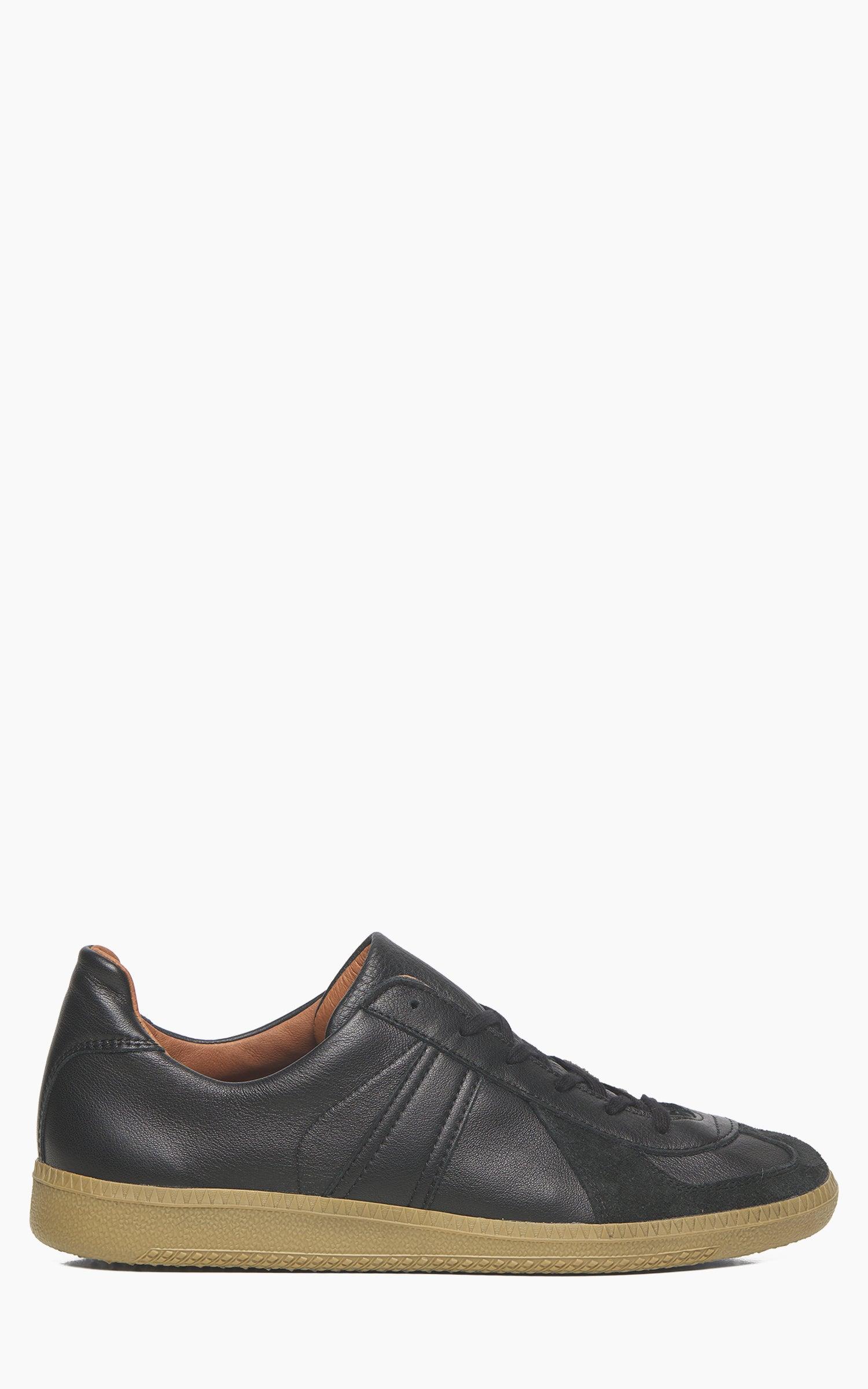 1700L German Military Trainer Black
