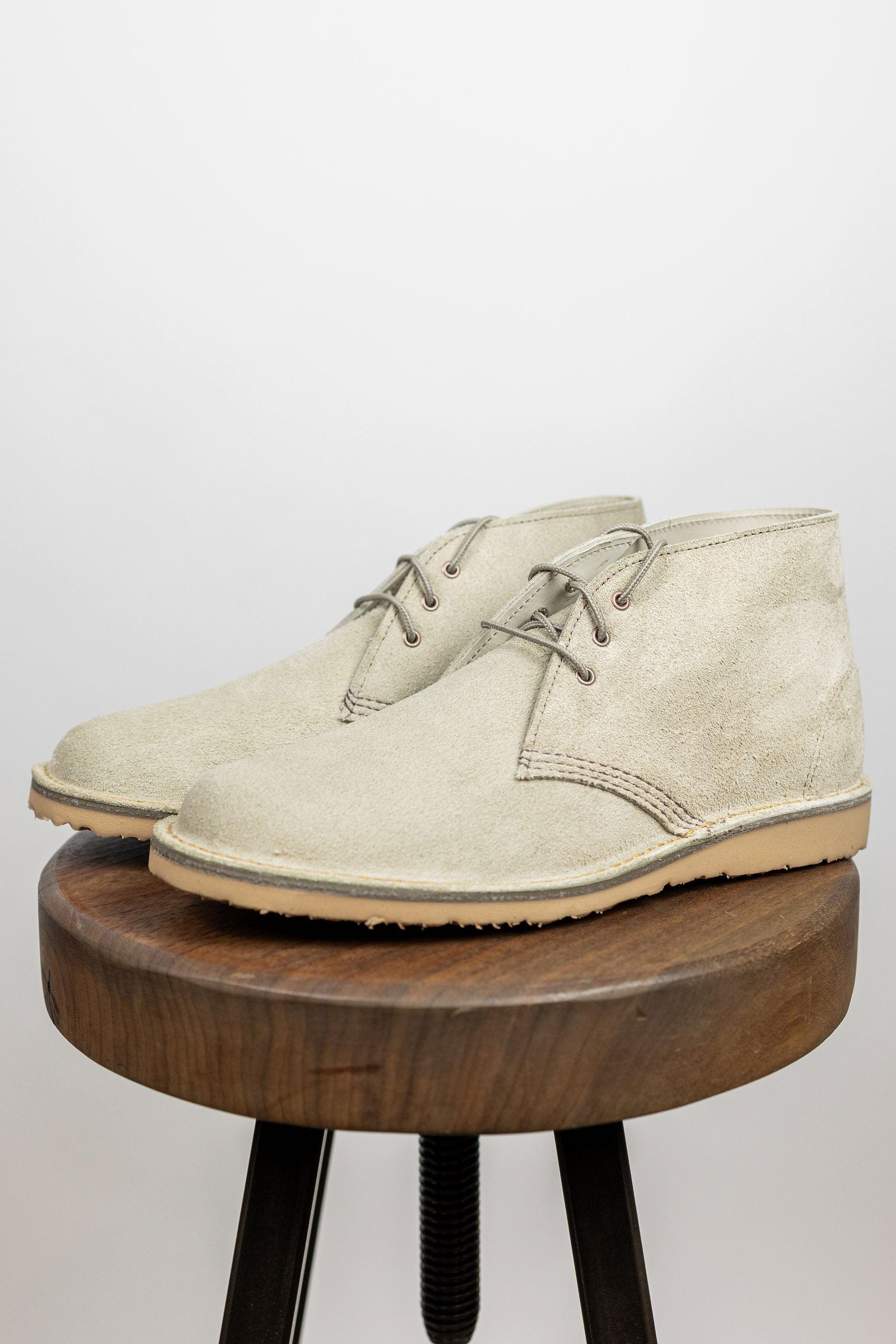 Weekender Chukka 3309 -  White Sand Mohave