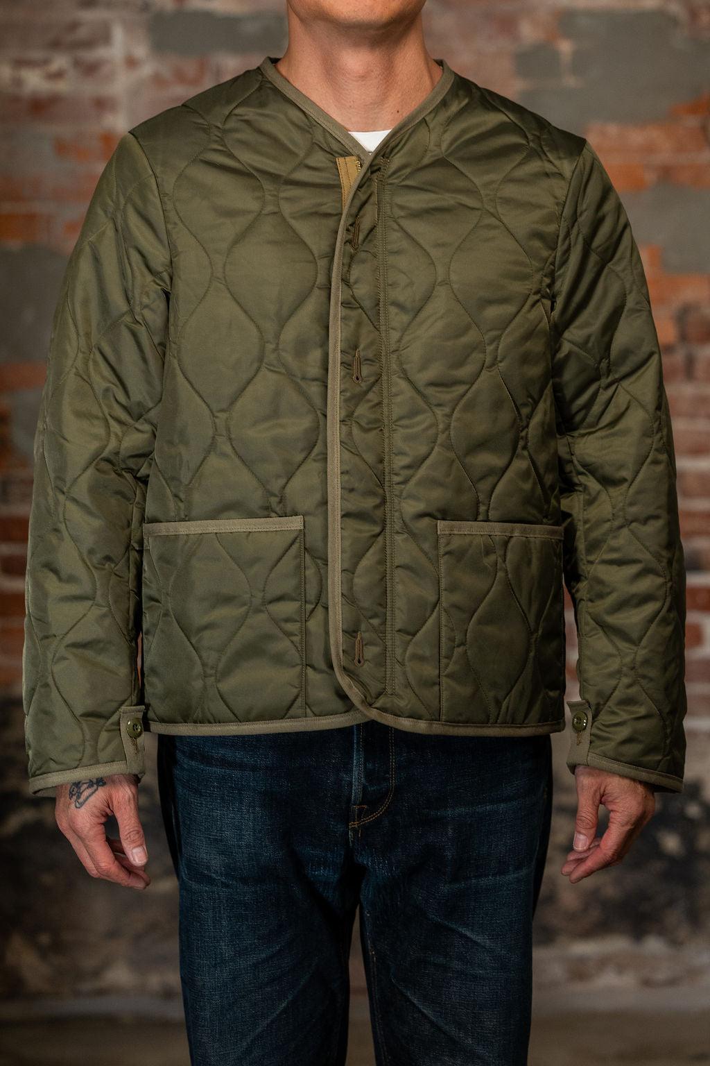 BR15945 Type M-65 Liner “Buzz Rickson MFG. Co., INC.” - Olive