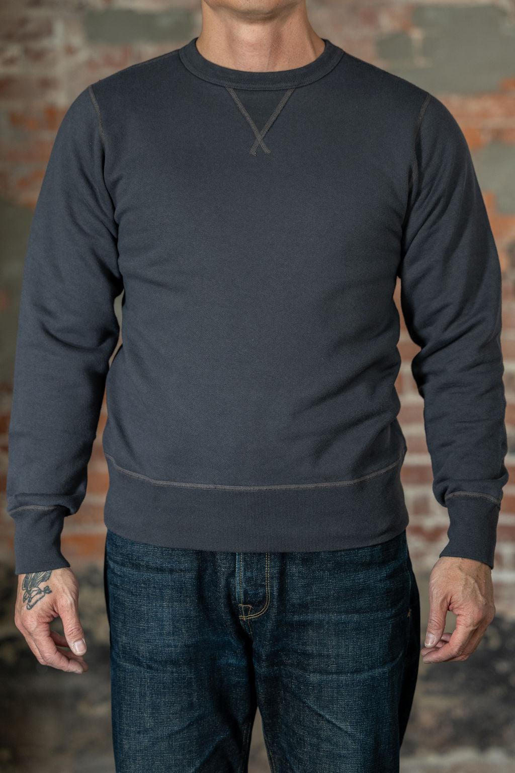 BR65622 Set-in Crew Neck Sweatshirt - Black