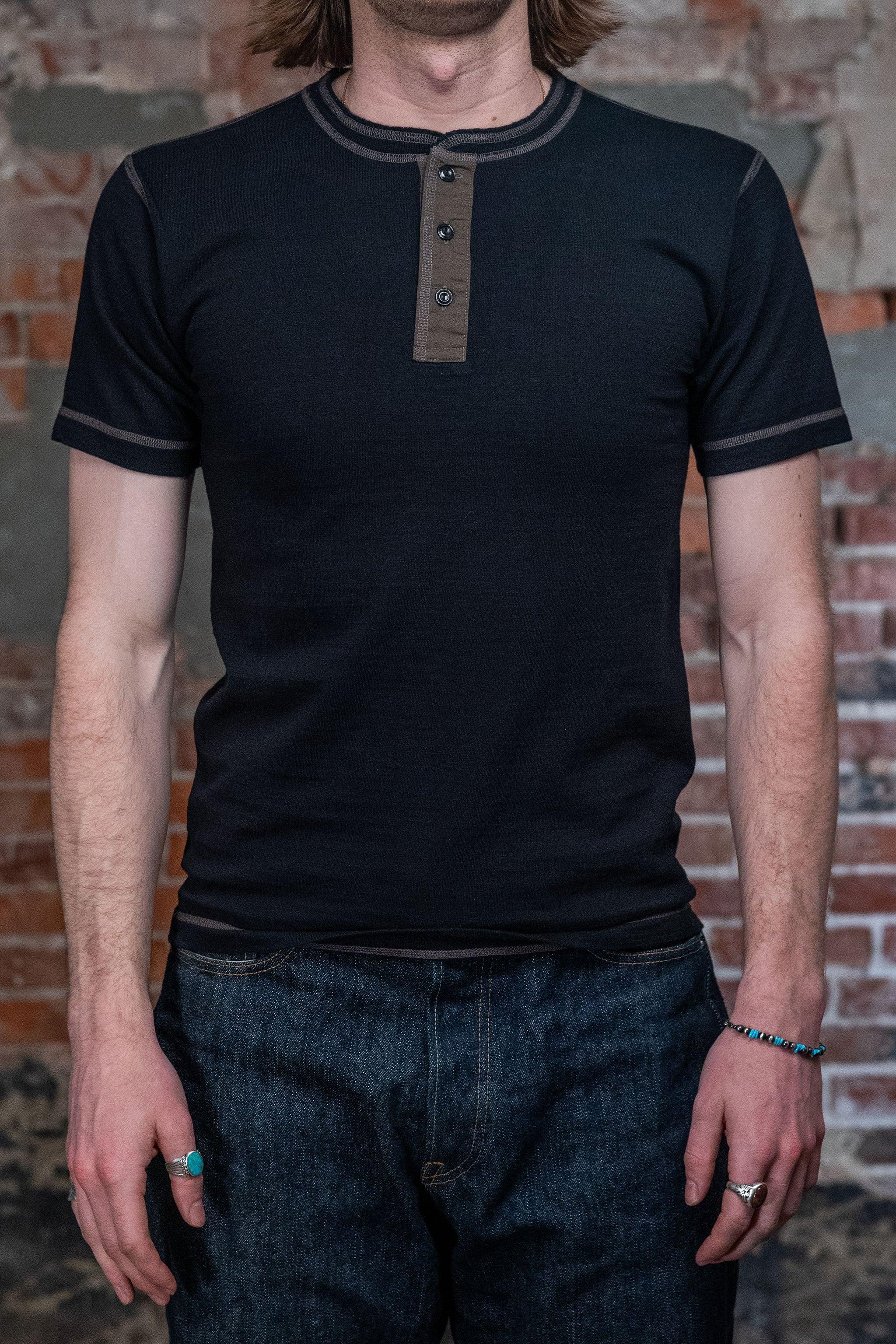 BR79192 Slub Yarn Henley Neck T-Shirt - Black