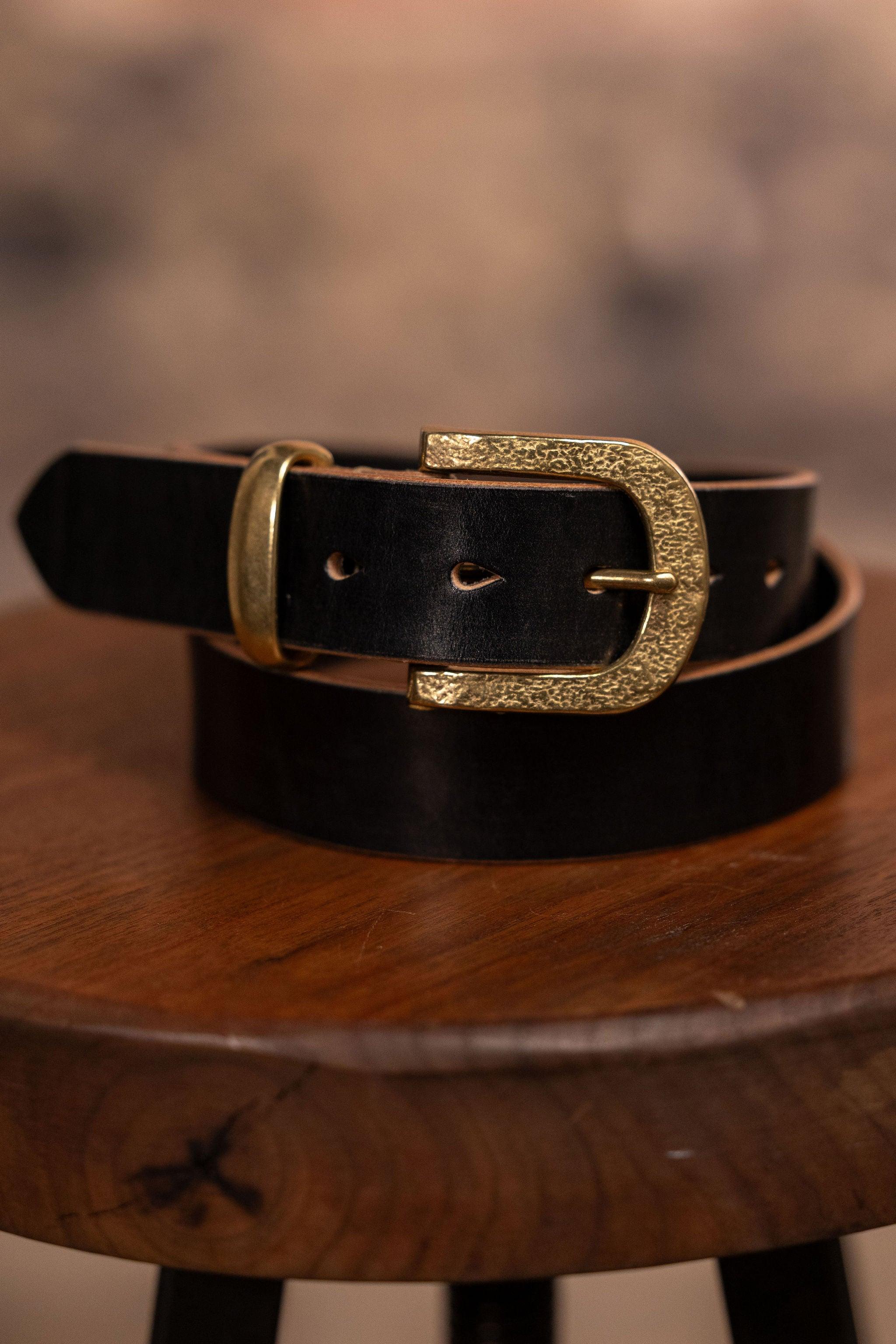 Trail Belt - Black English Bridle Brass Buckle