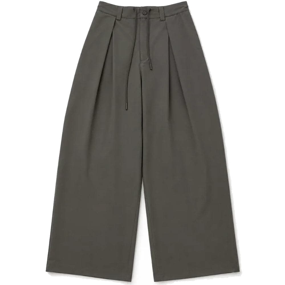 Pleated Climb Pants in Stone