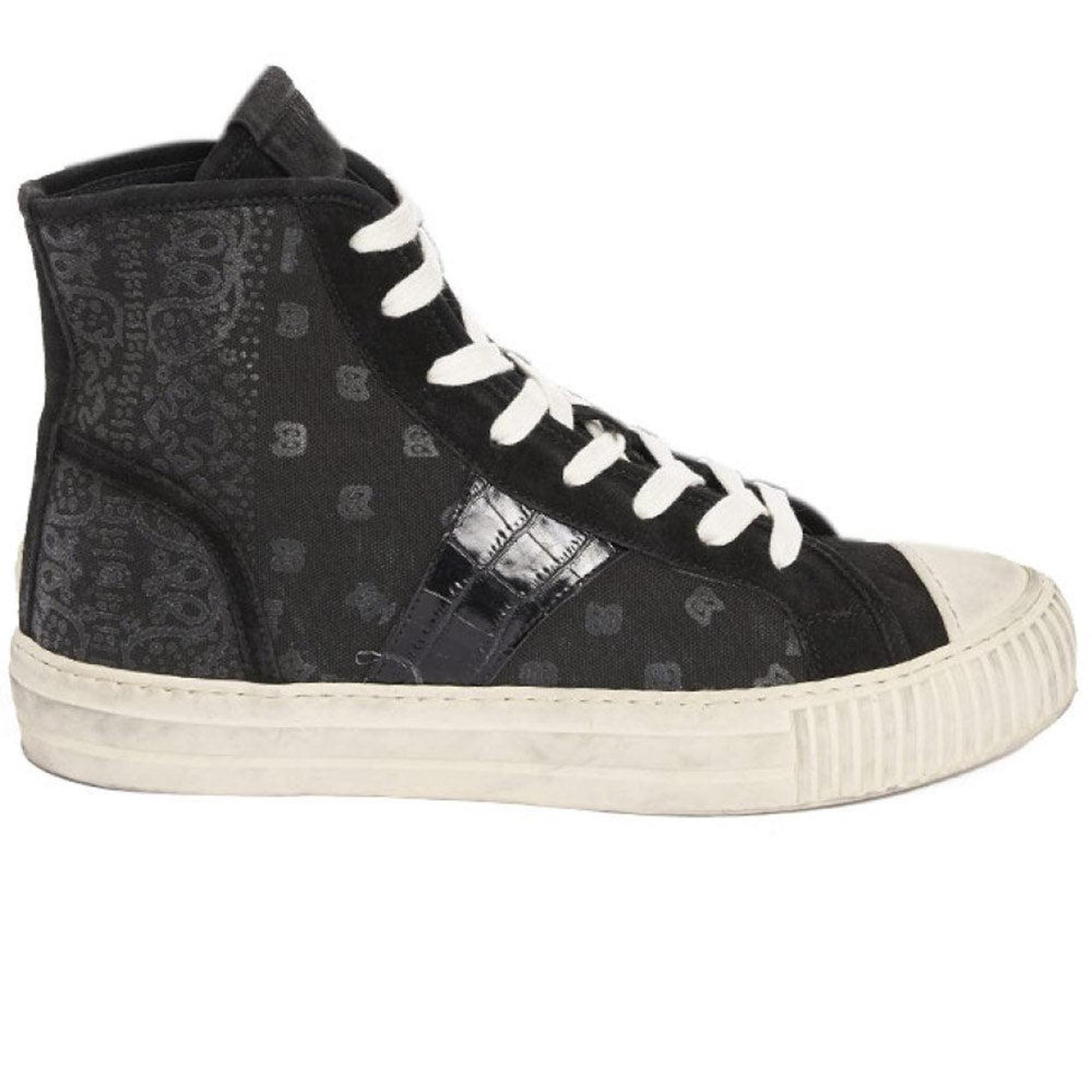 Belair 'Bandana Black / Black'