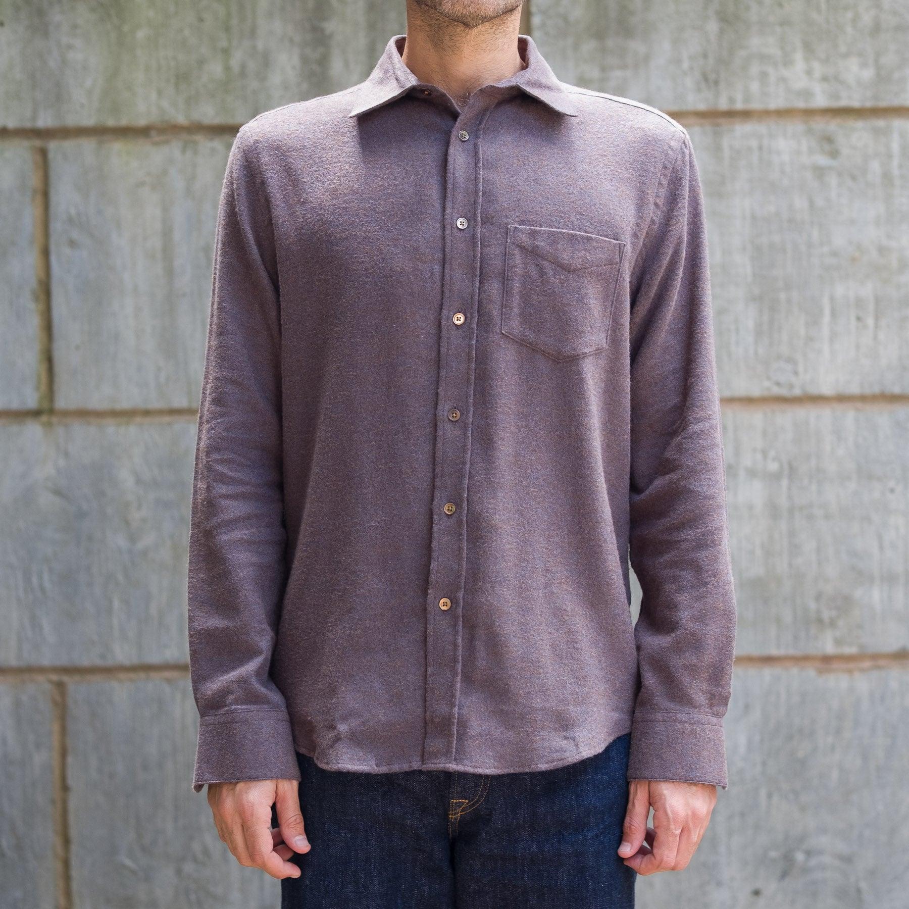 Suavis Shirt in Brown