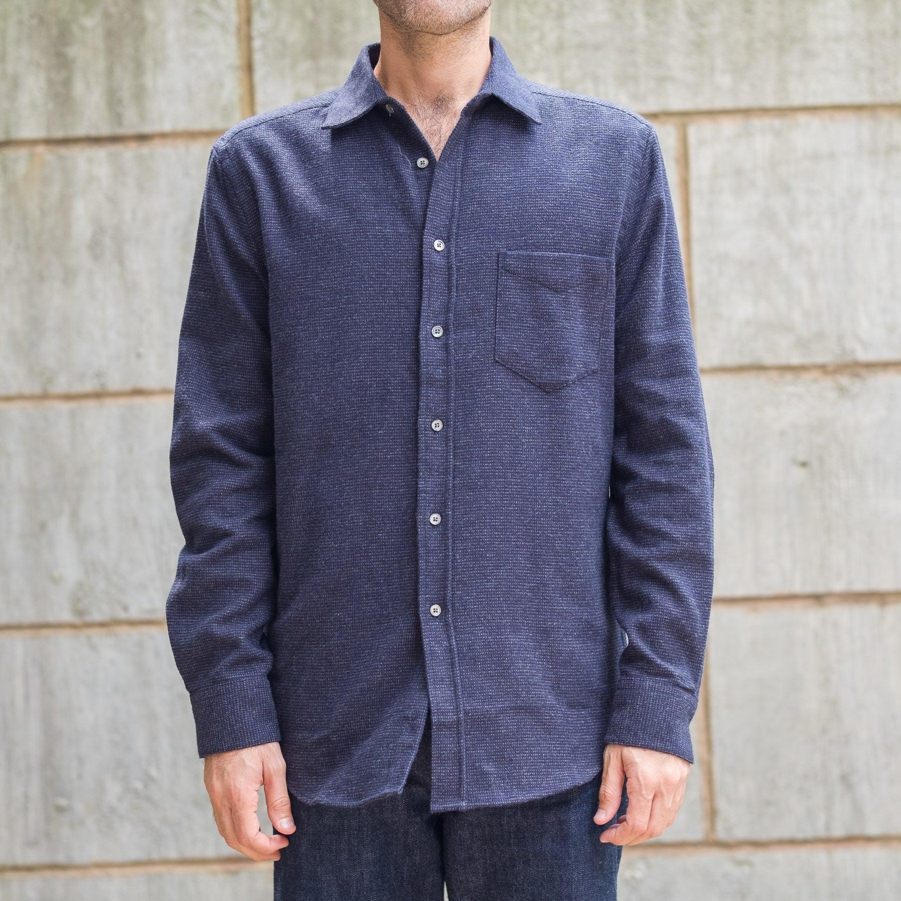Sounds Shirt in Grey / Blue
