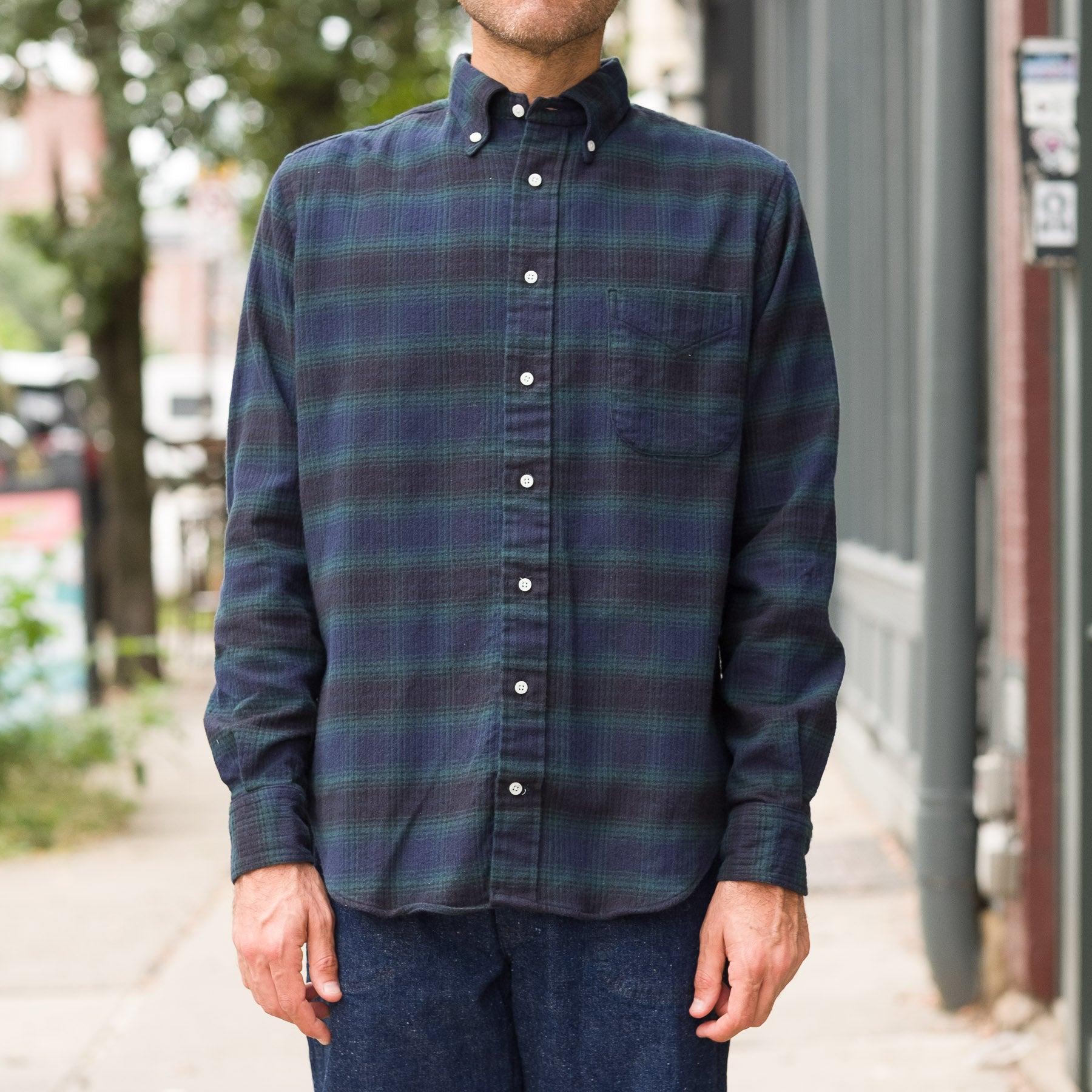 Heavy Pique Flannel Buttondown in Navy