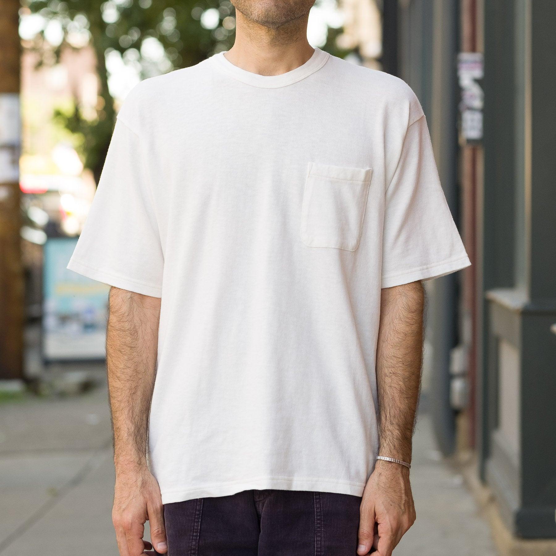 Wide Pocket Tee Tompkins in White