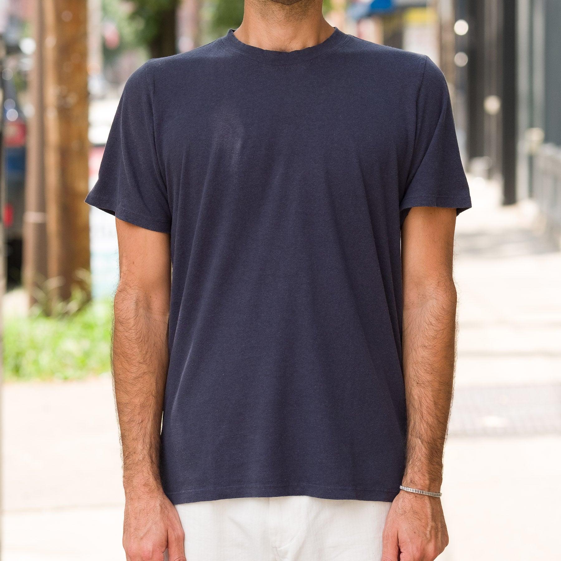 Jung Short Sleeve Tee in Navy