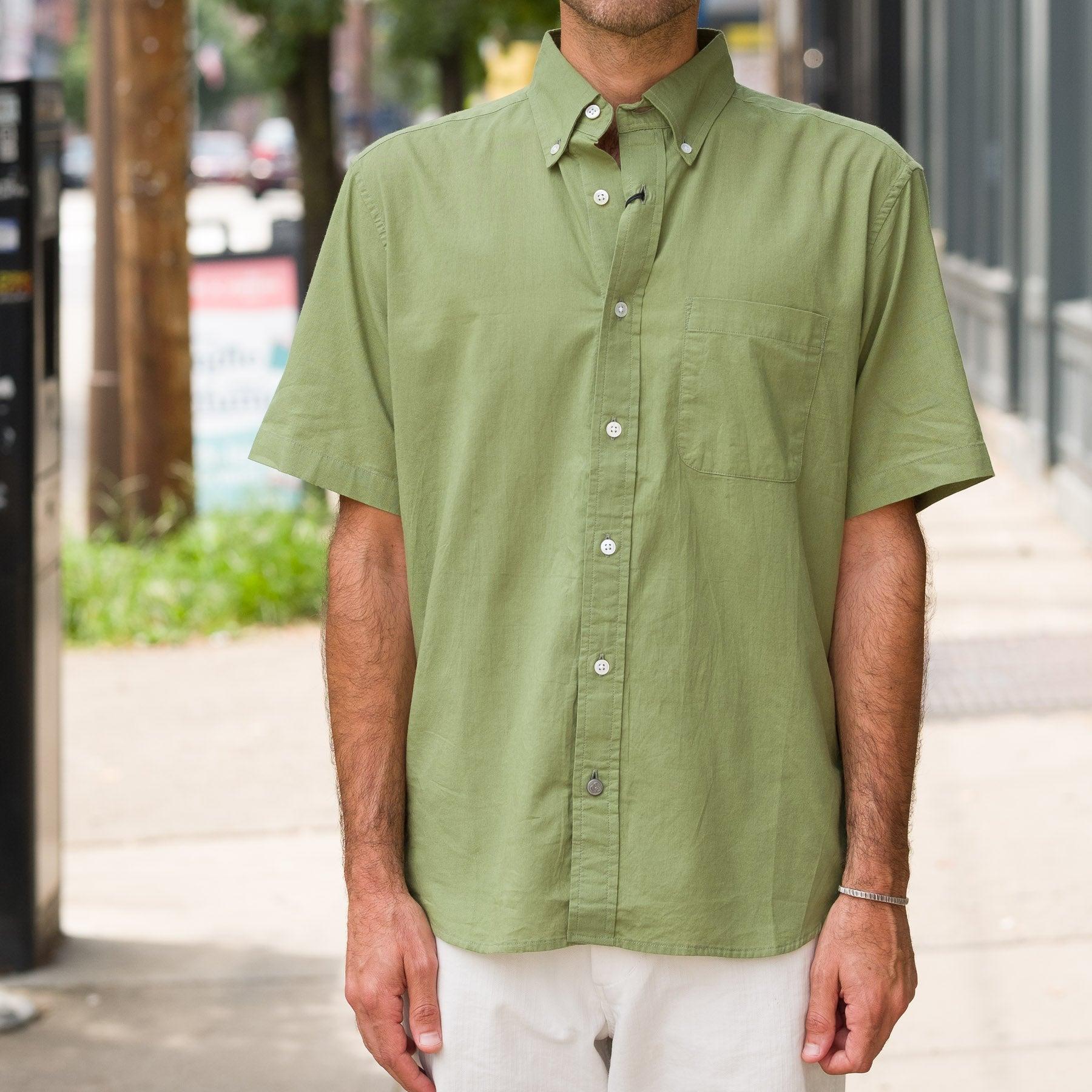 No 6 Classic Button Down Short Sleeve Shirt in Lawn Green