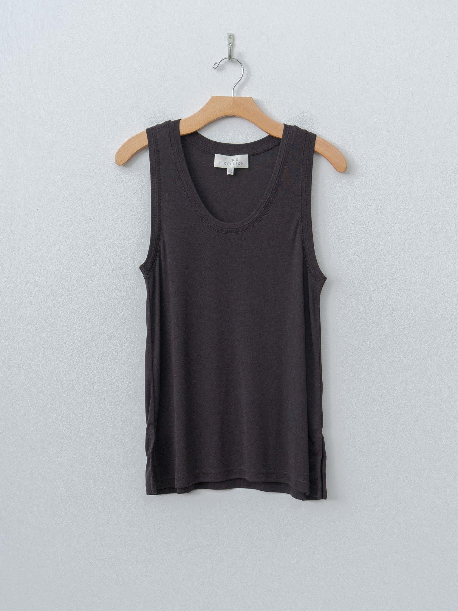 VOTAN Tank - Black Grape