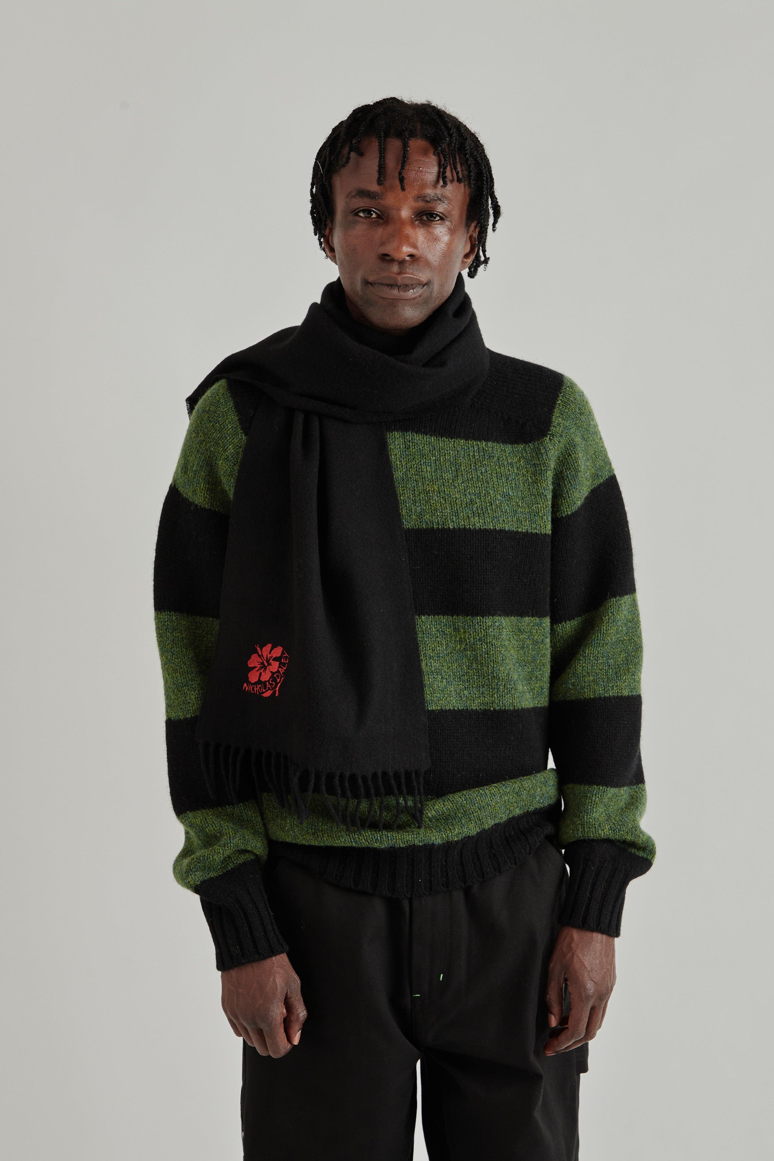 Hibiscus Scarf - Black